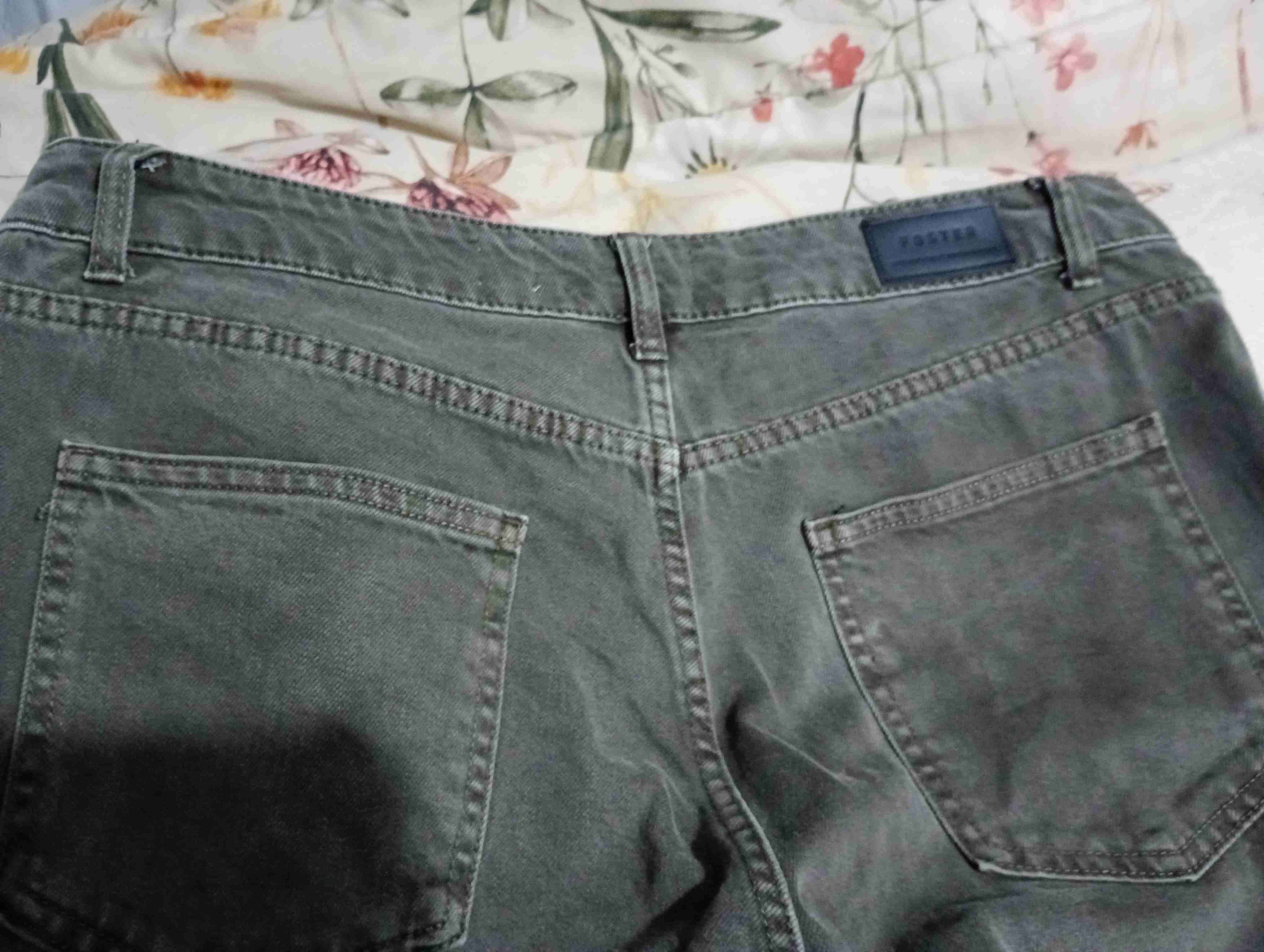 Jeans marca Foster wide leg verde oliva Foster - miniatura 2