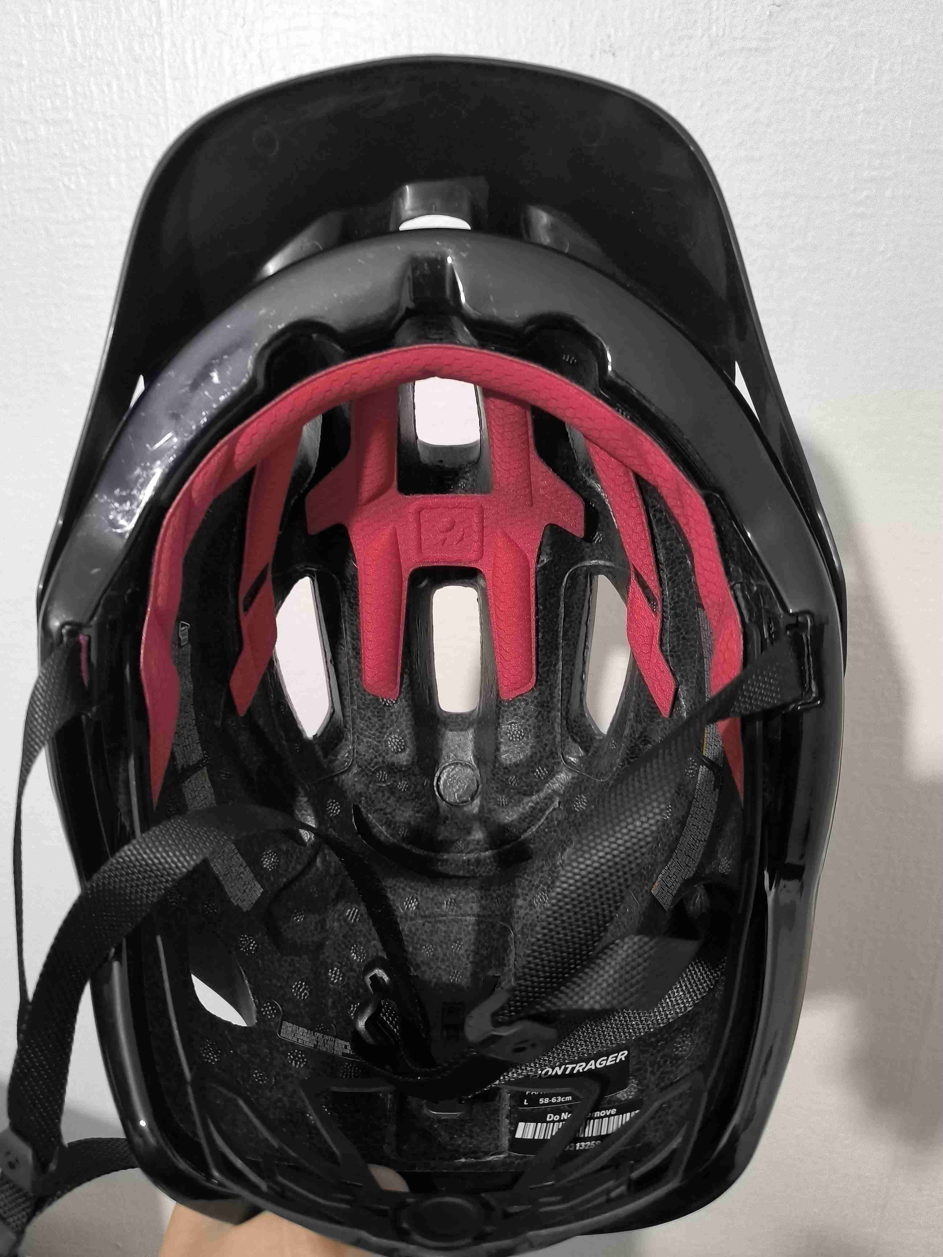 Casco negro Bontrager para ciclismo - miniatura 5