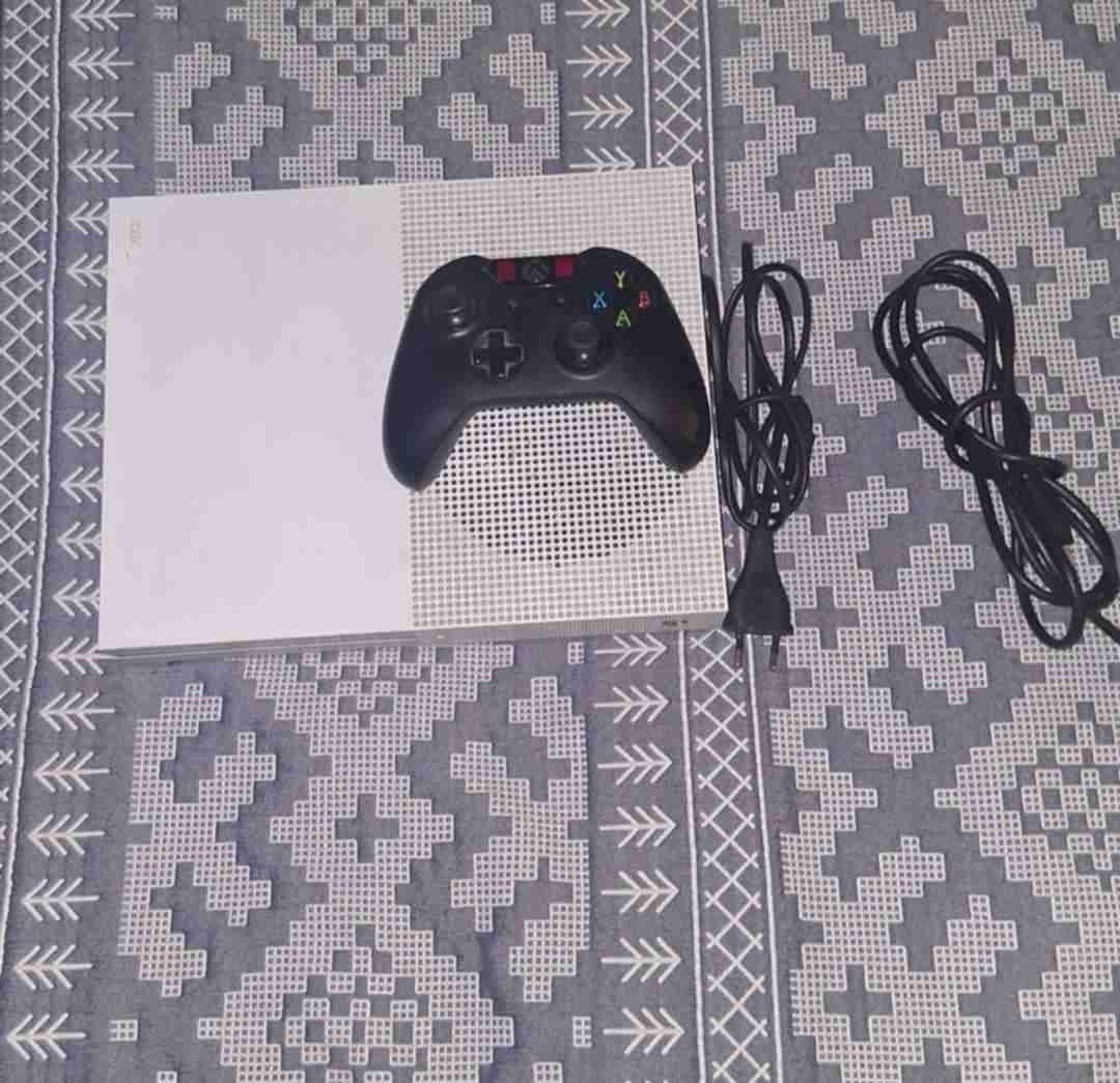 Xbox one s - miniatura 1