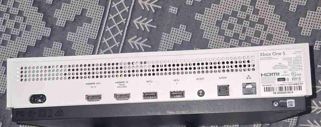 Xbox one s - miniatura 4