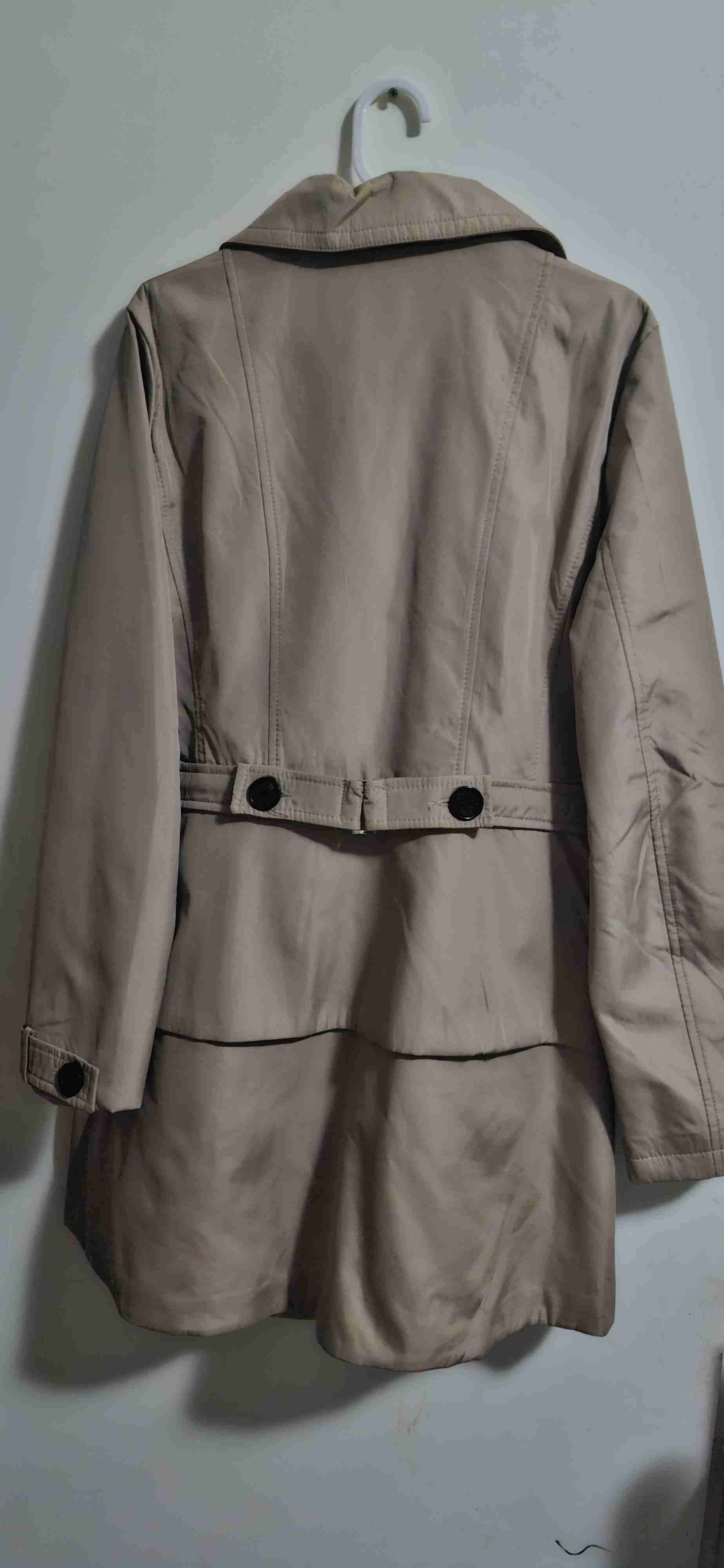 Abrigo beige de mujer nuevo - miniatura 5