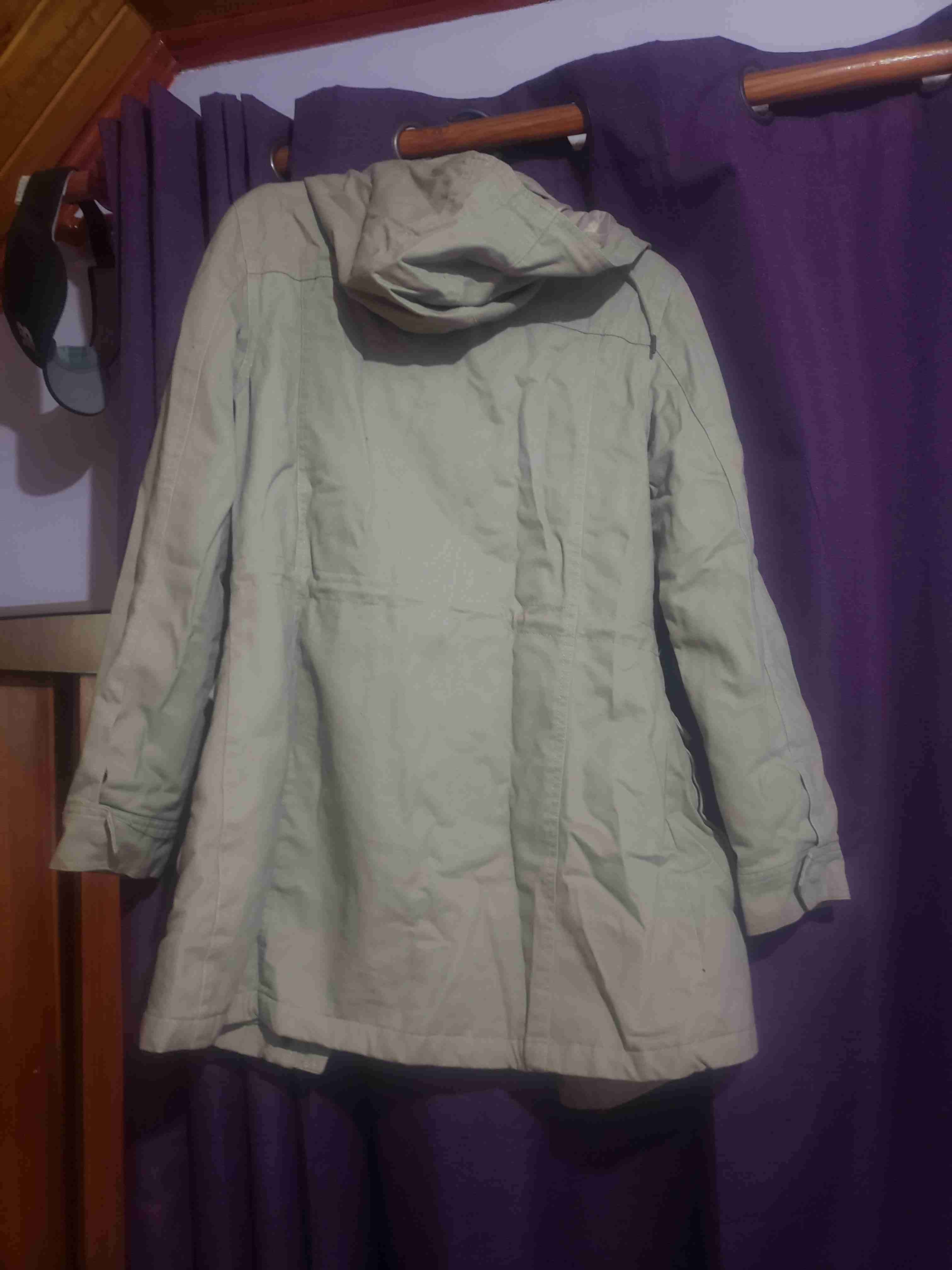 Chaqueta verde con capucha talla L fsp - miniatura 3