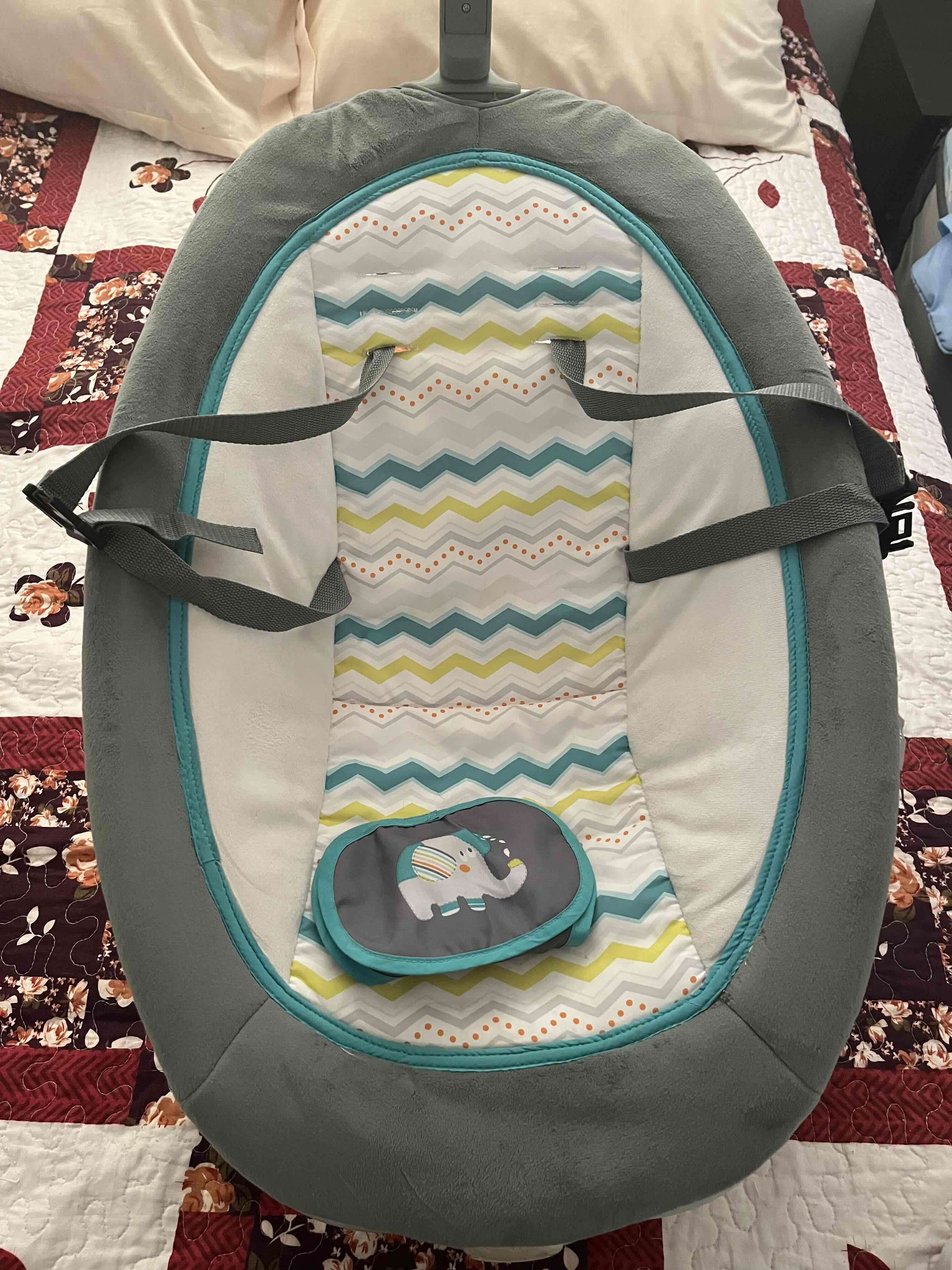 Silla mecedora para bebé gris - miniatura 2