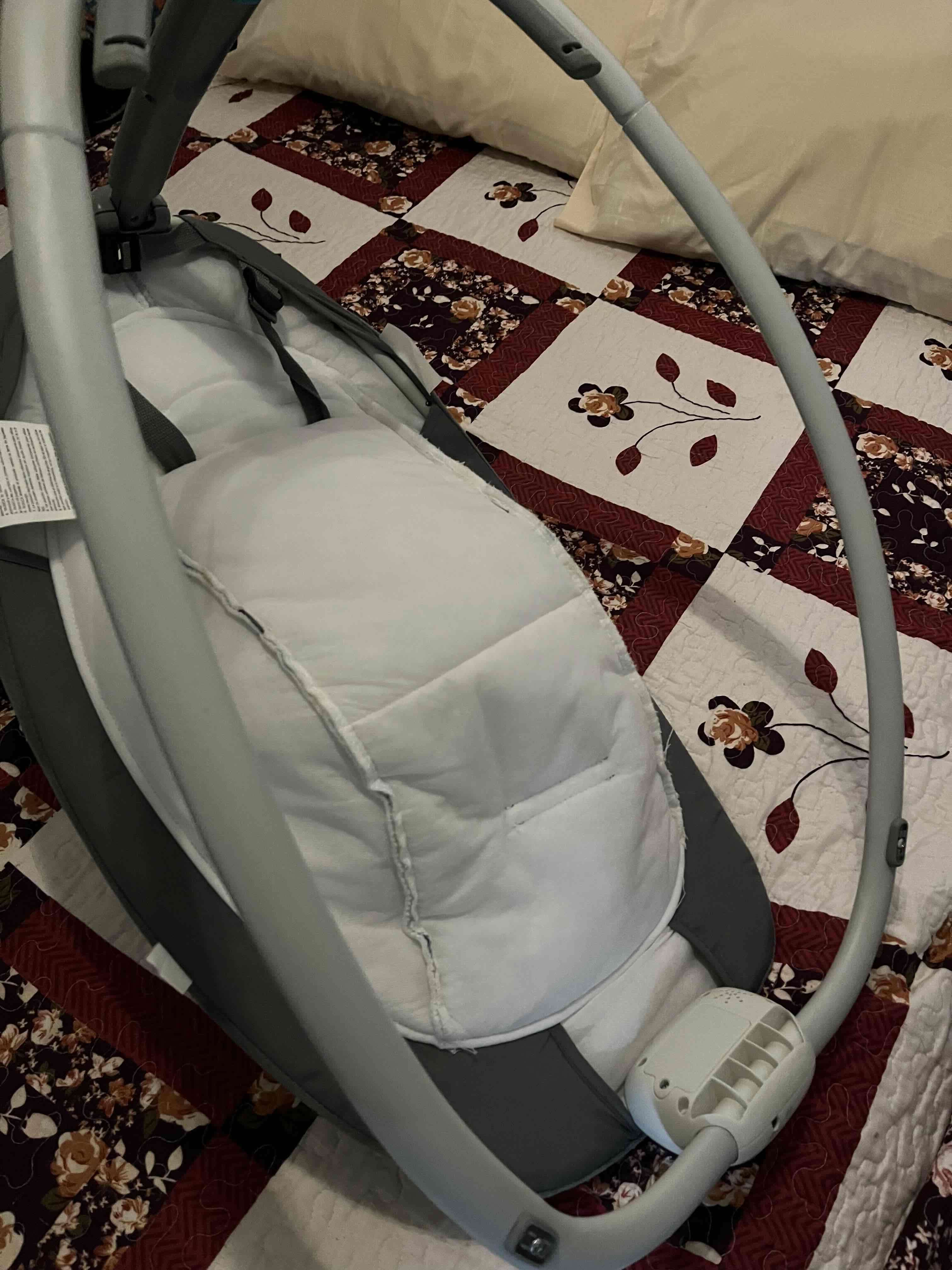 Silla mecedora para bebé gris - miniatura 4