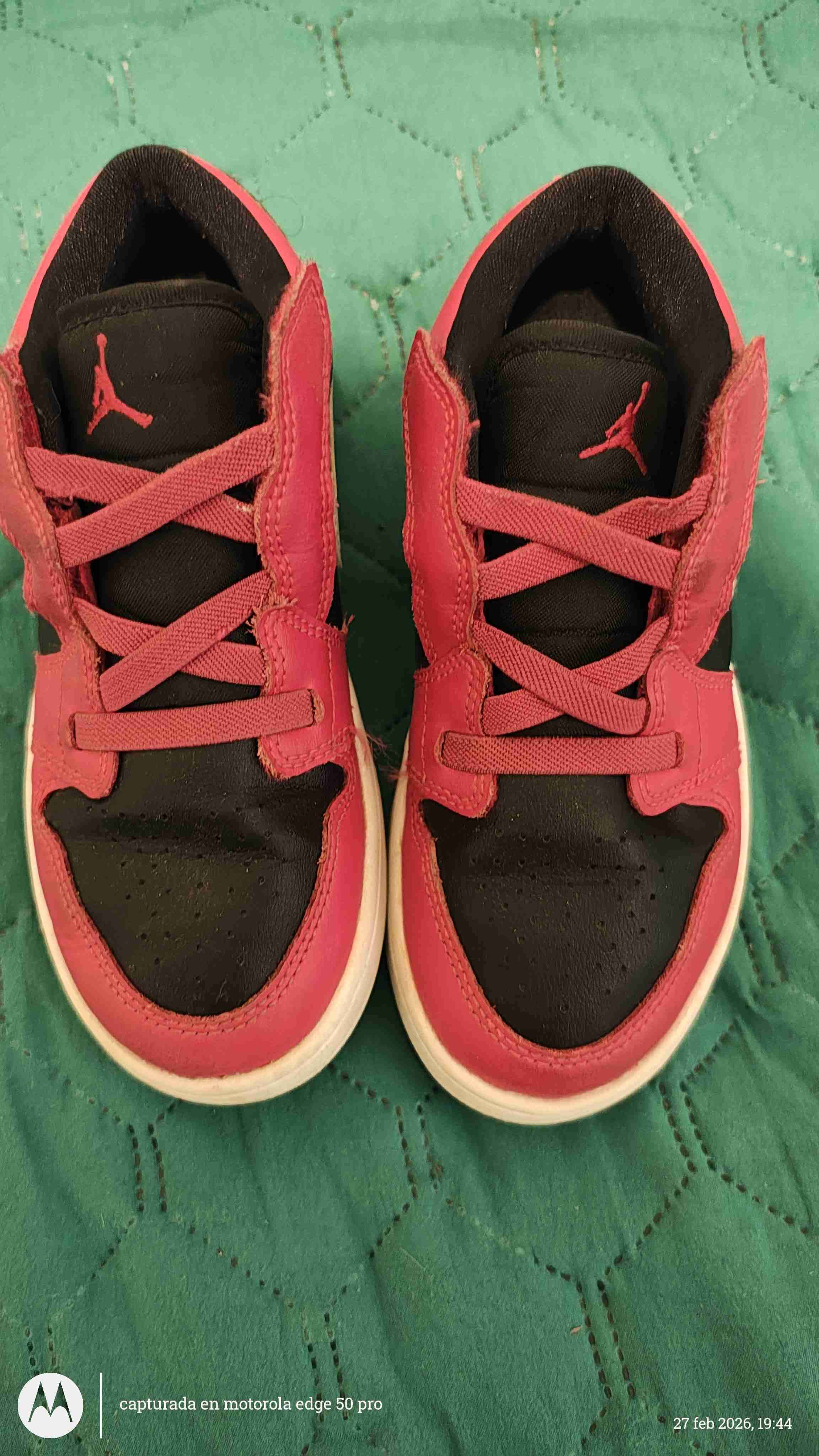 Zapatillas Air Jordan rojas - miniatura 2