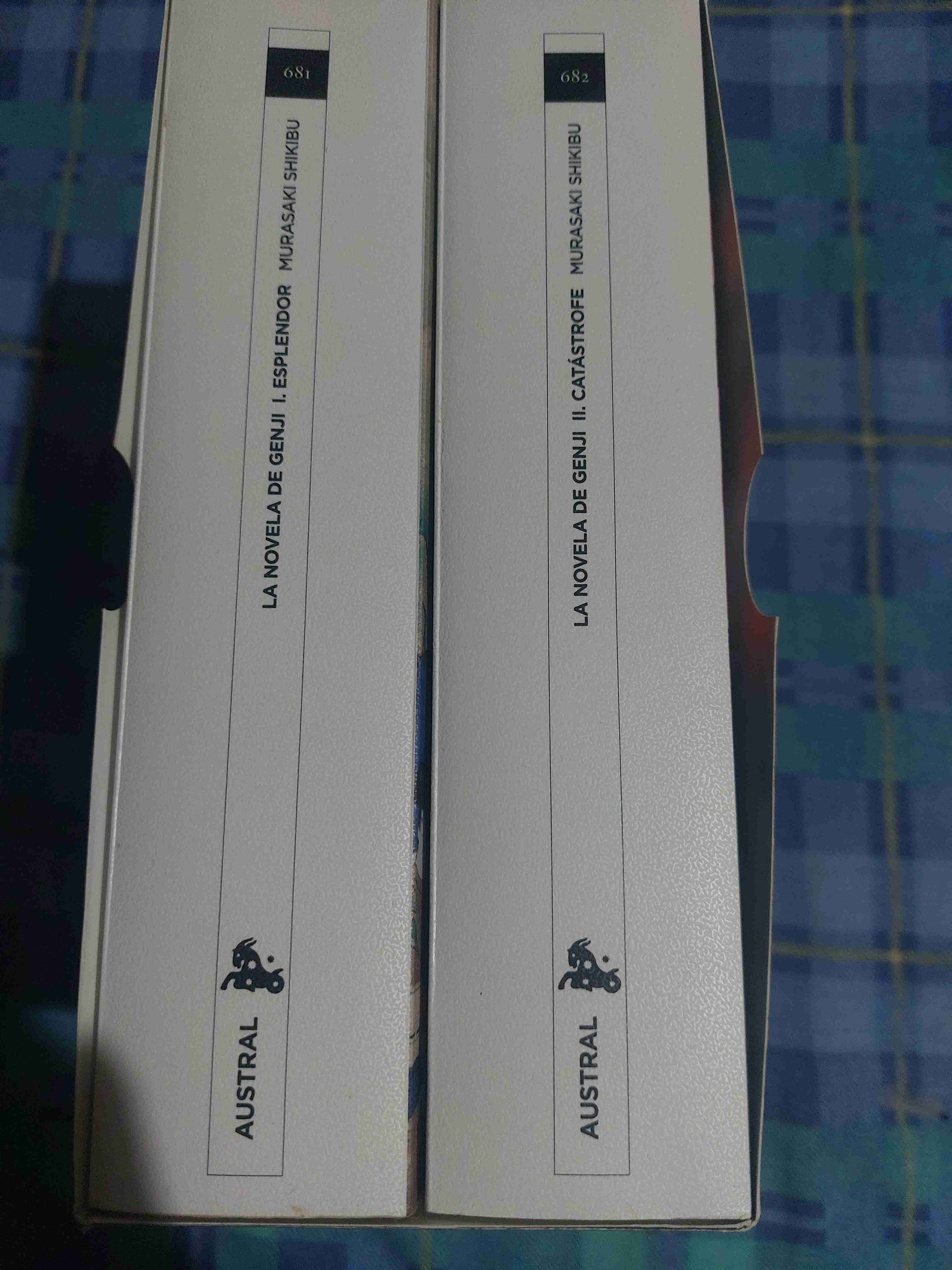 Libro 'La Novela de Genji' Vol. II - miniatura 2