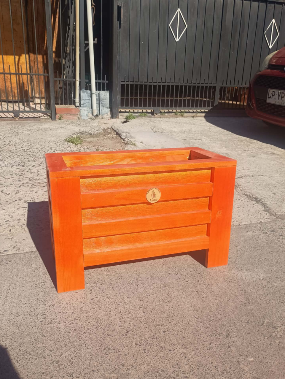 Macetero de madera color.alerce - miniatura 1