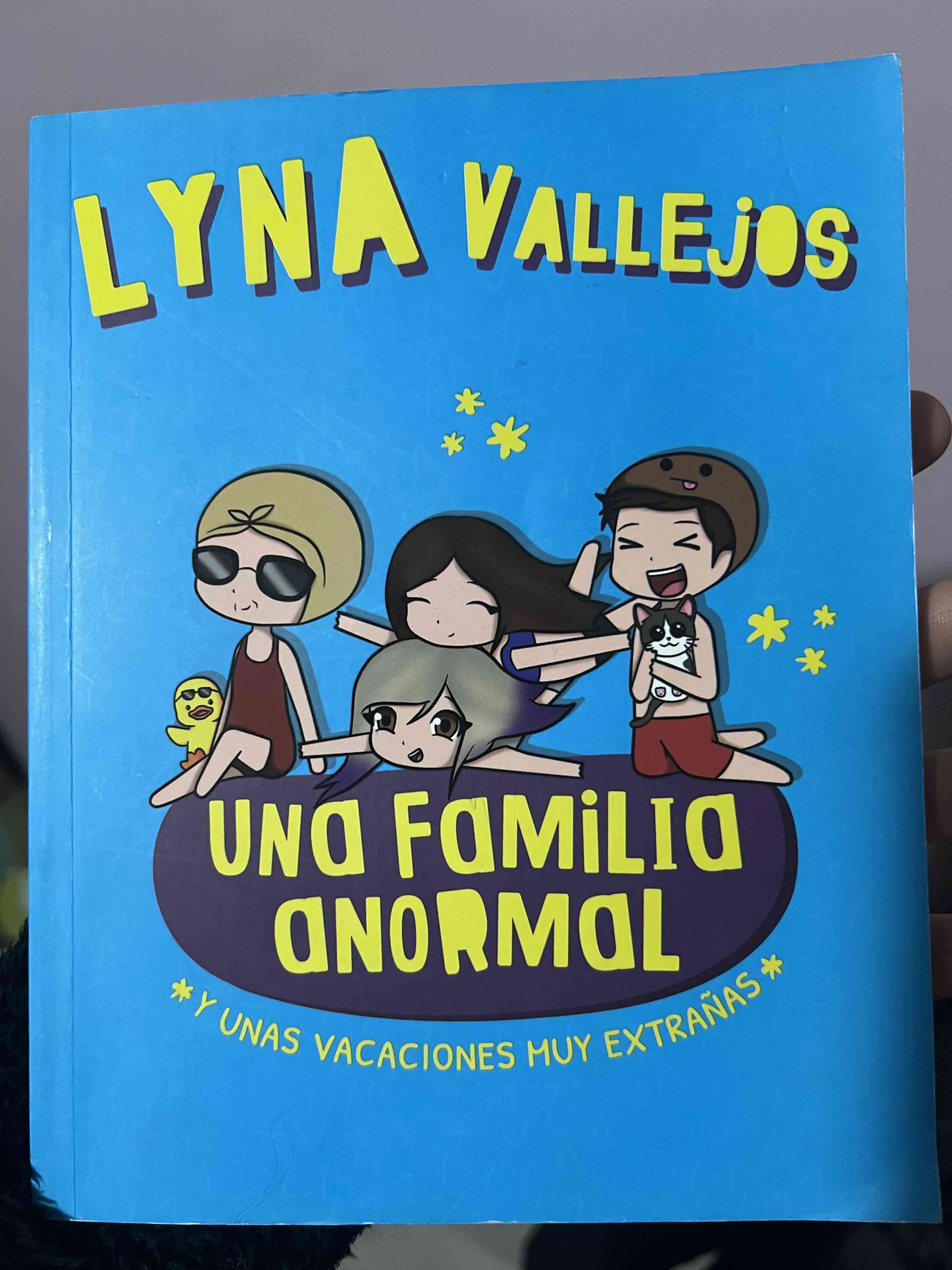 Libro Una Familia Anormal - miniatura 1