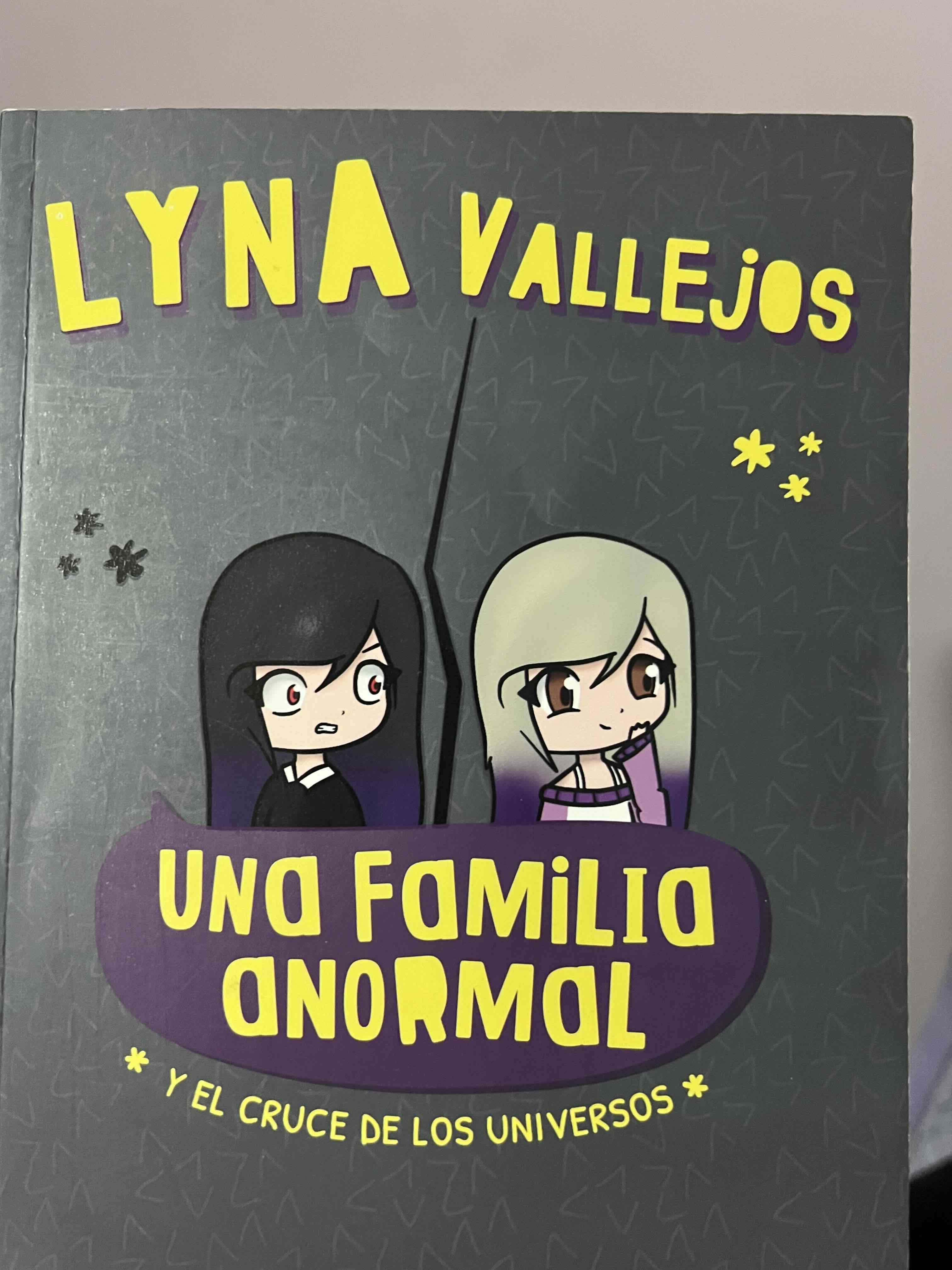 Libro Una Familia Anormal - miniatura 1