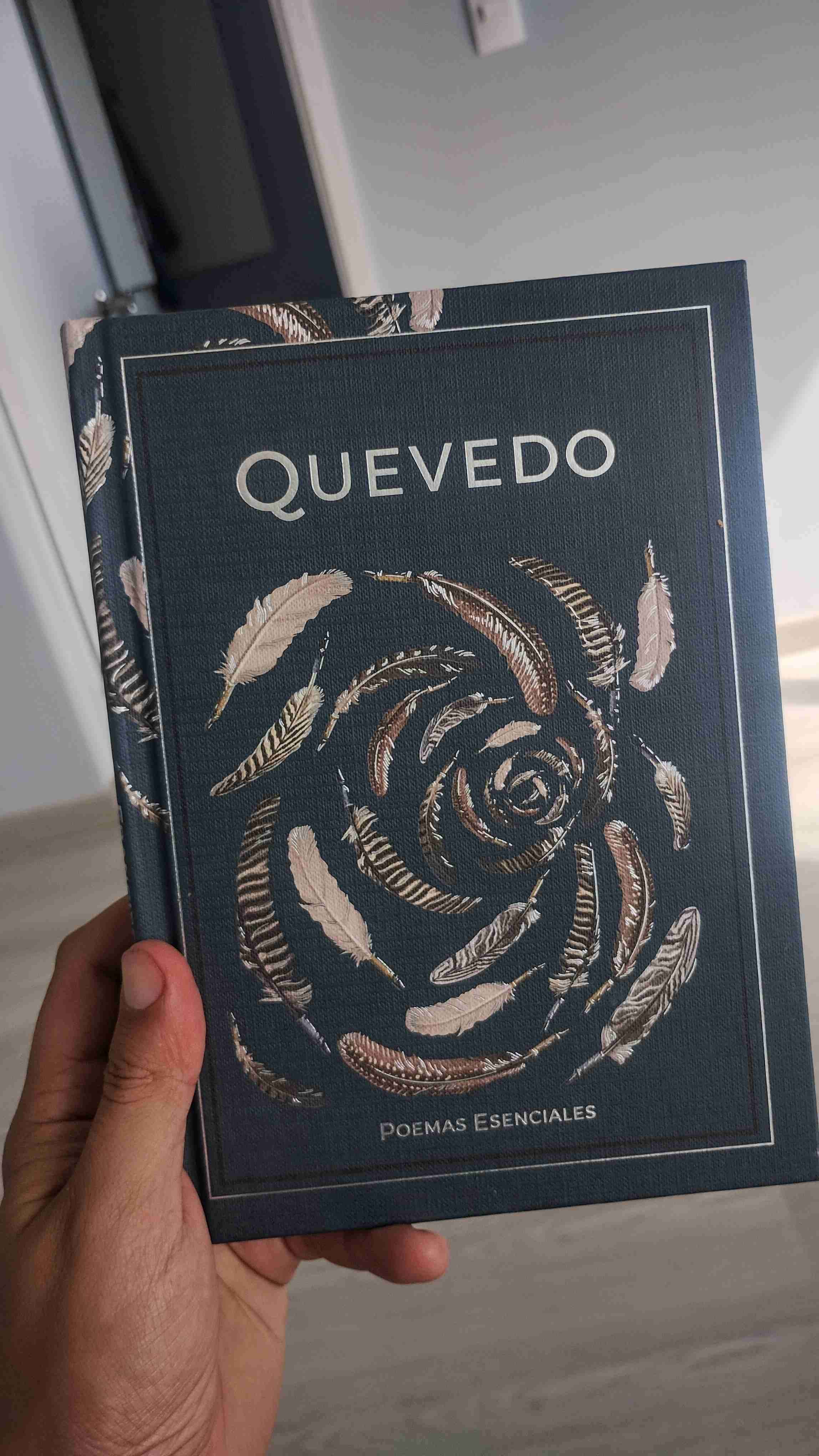 Libro Poemas Esenciales de Francisco Quevedo