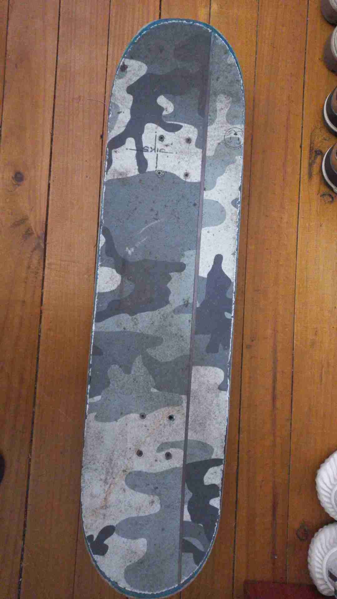 Tabla de skateboard camuflaje