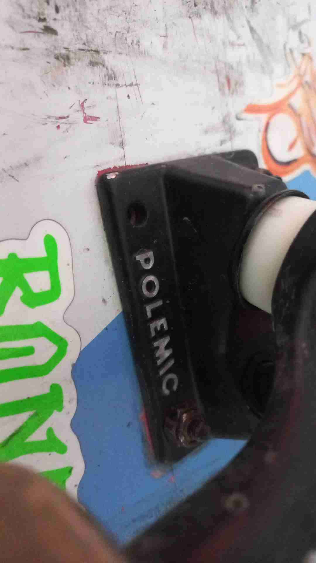 Tabla de skateboard camuflaje - miniatura 2