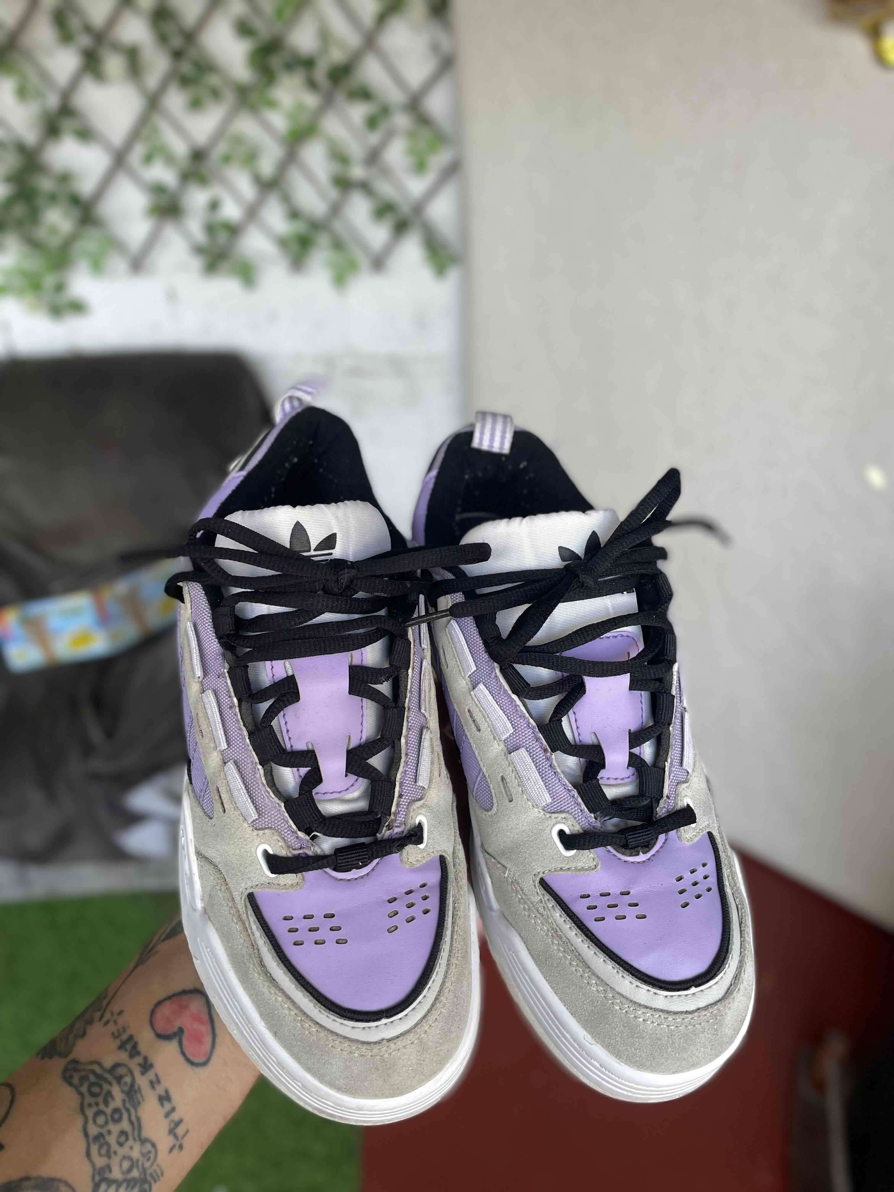 Zapatillas deportivas lavanda y gris - miniatura 2