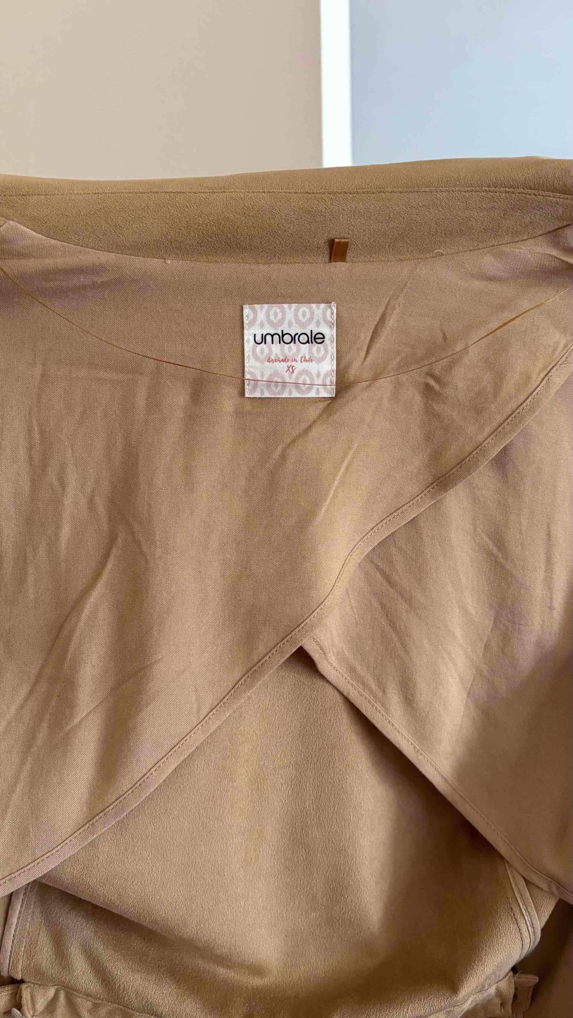 Abrigo beige de mujer - miniatura 4