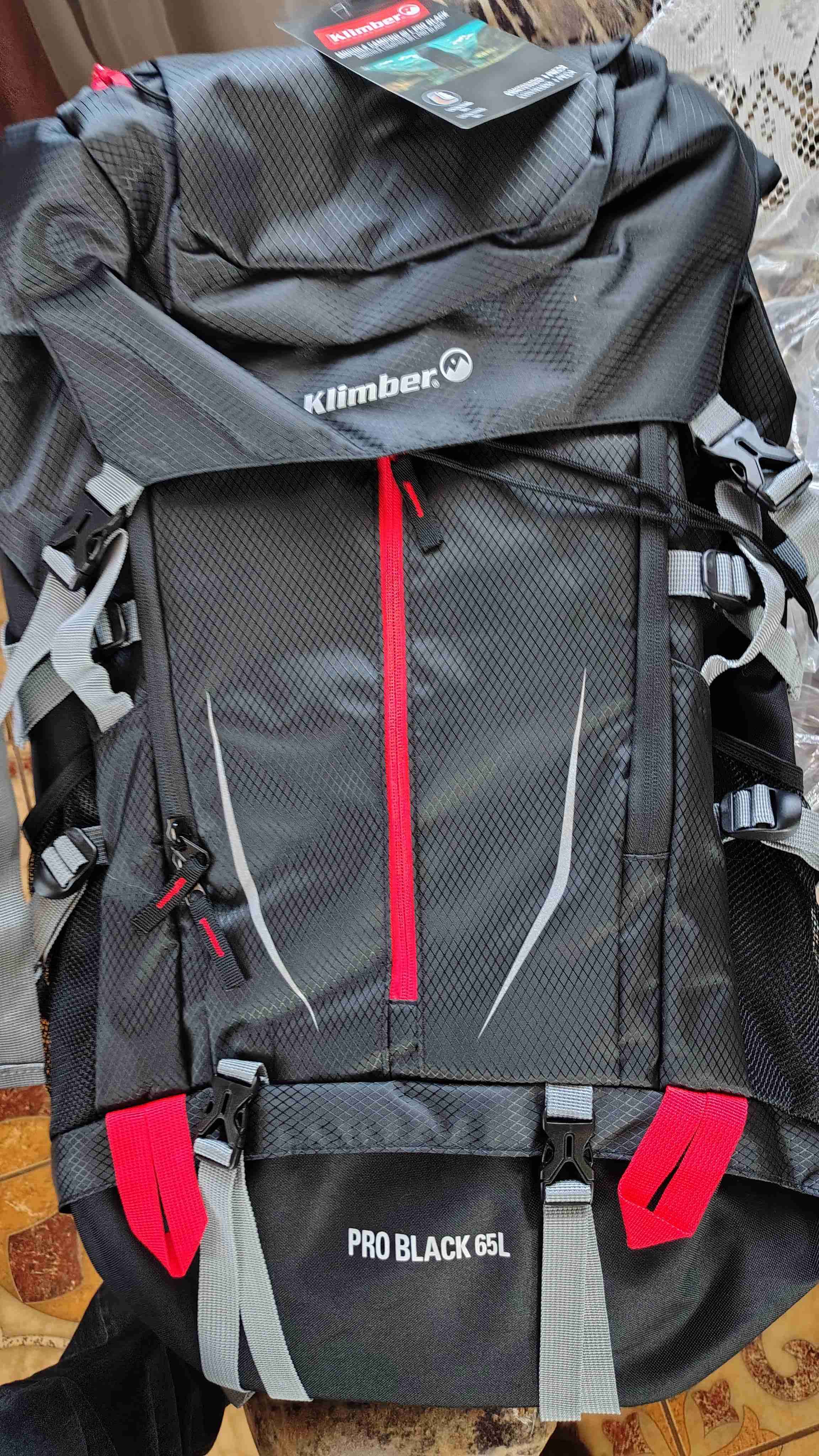 Mochila de 65 lt. senderismo negra - miniatura 2