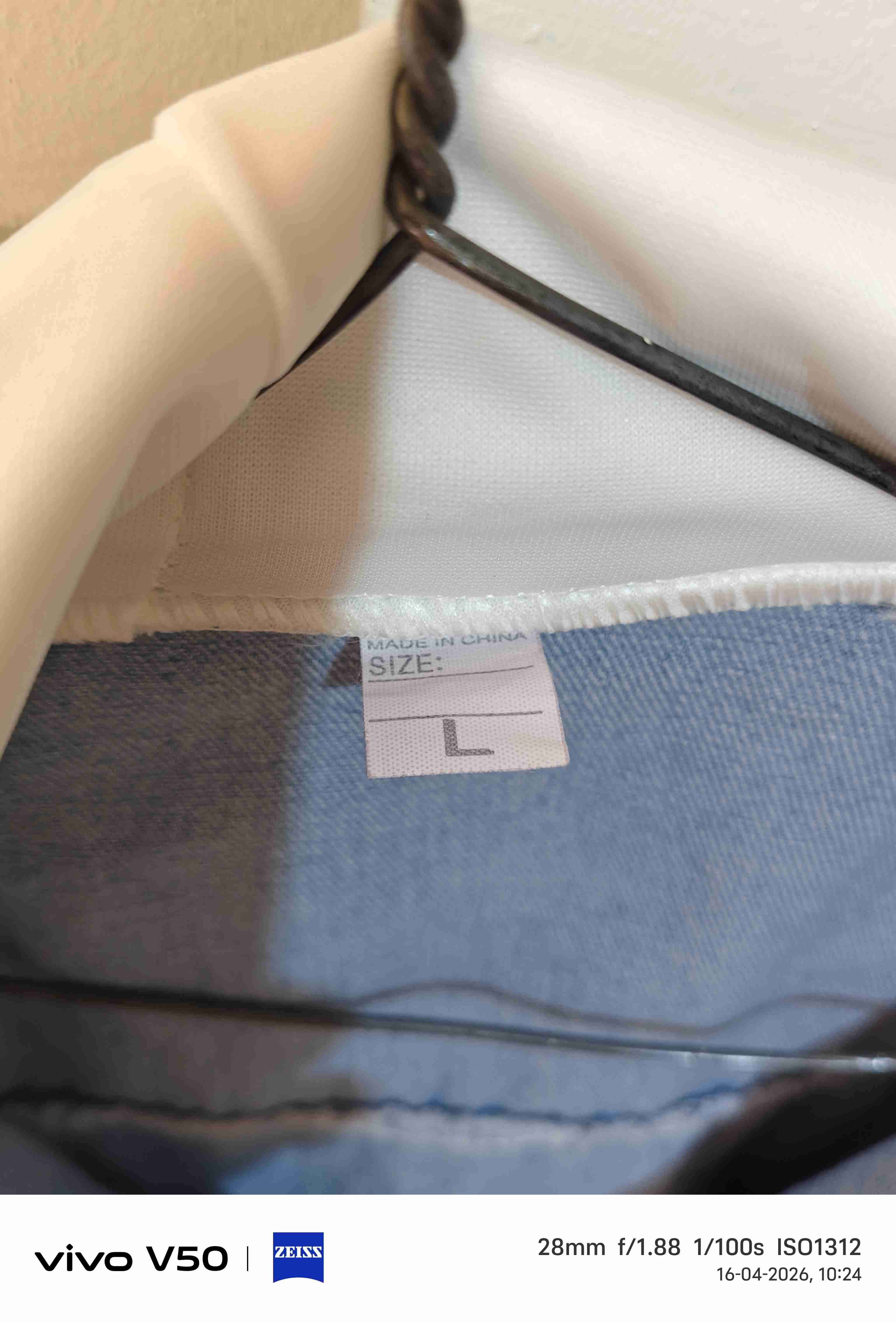 Chaqueta denim con parche - miniatura 3