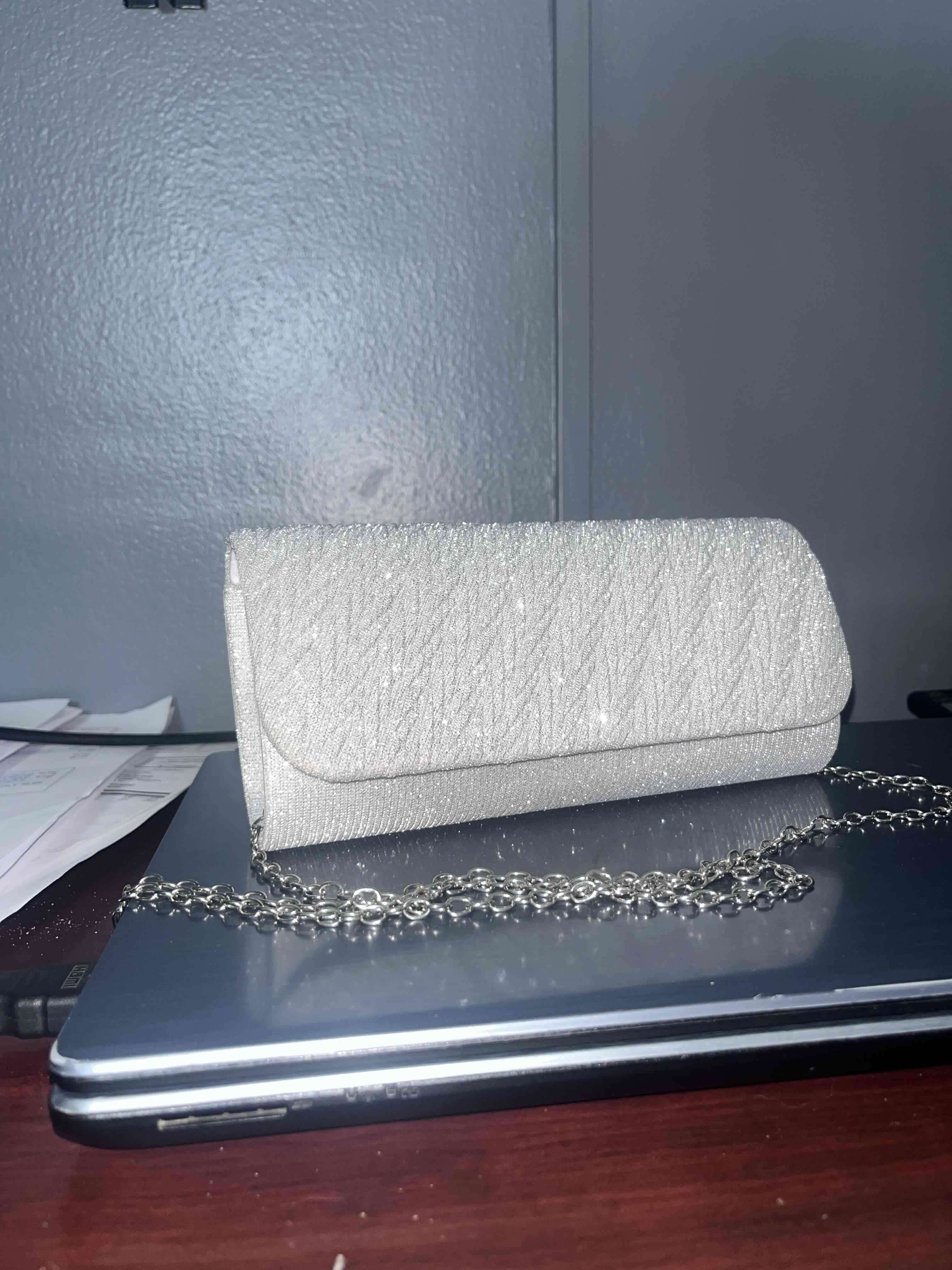 Zapatos de taco brillantes con cartera a juego - miniatura 3