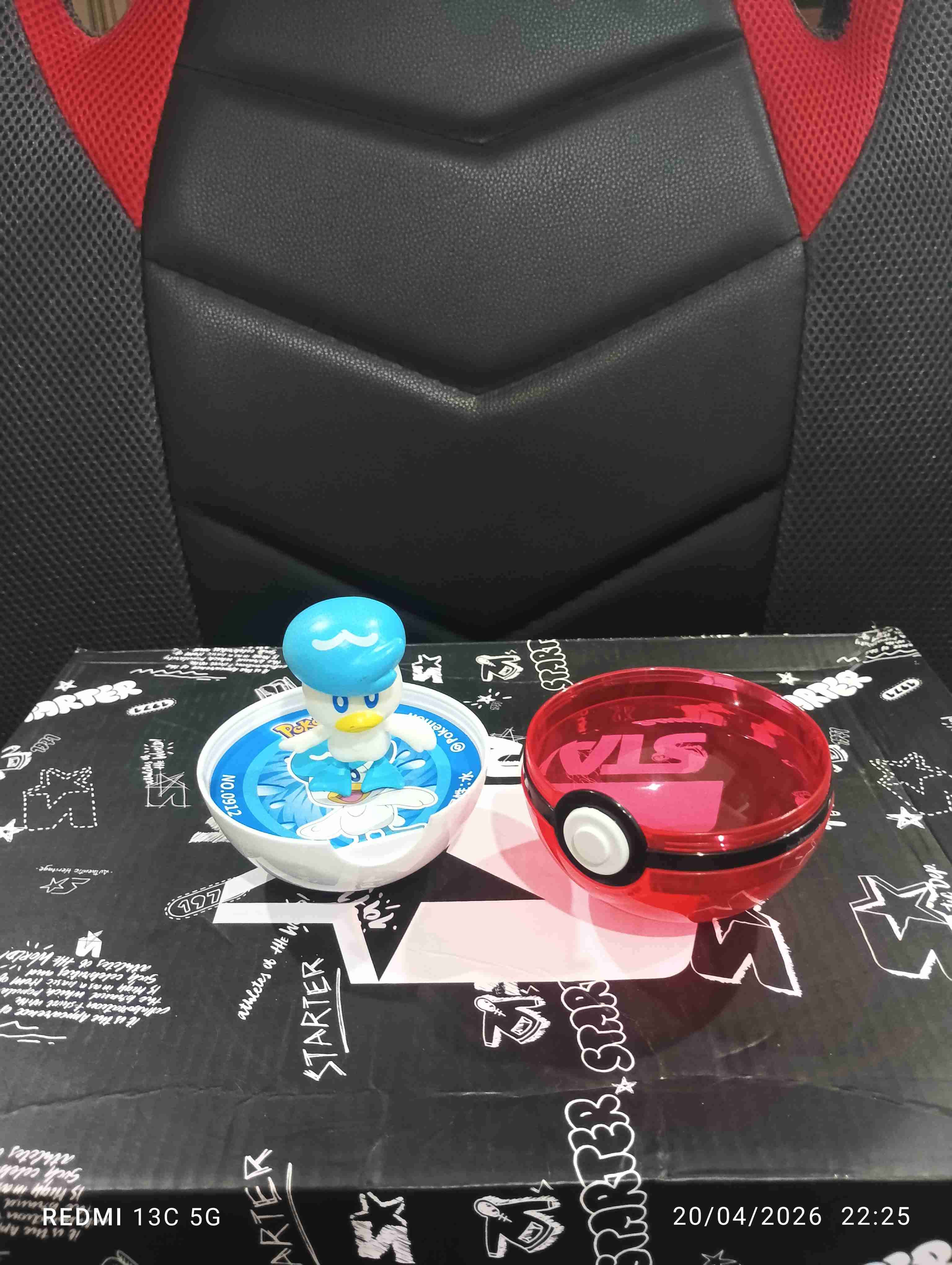 Pokemon Figura Quaxly con Pokebola - miniatura 1