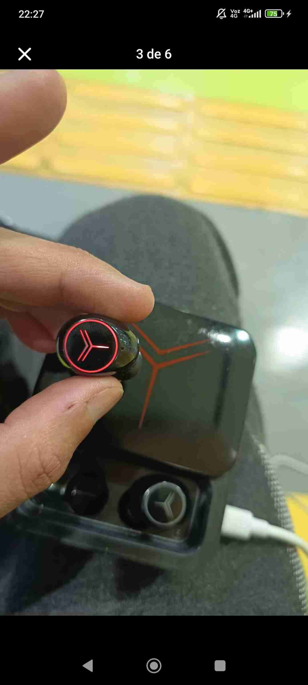 Audifono con Cargador portátil con display LED - miniatura 3