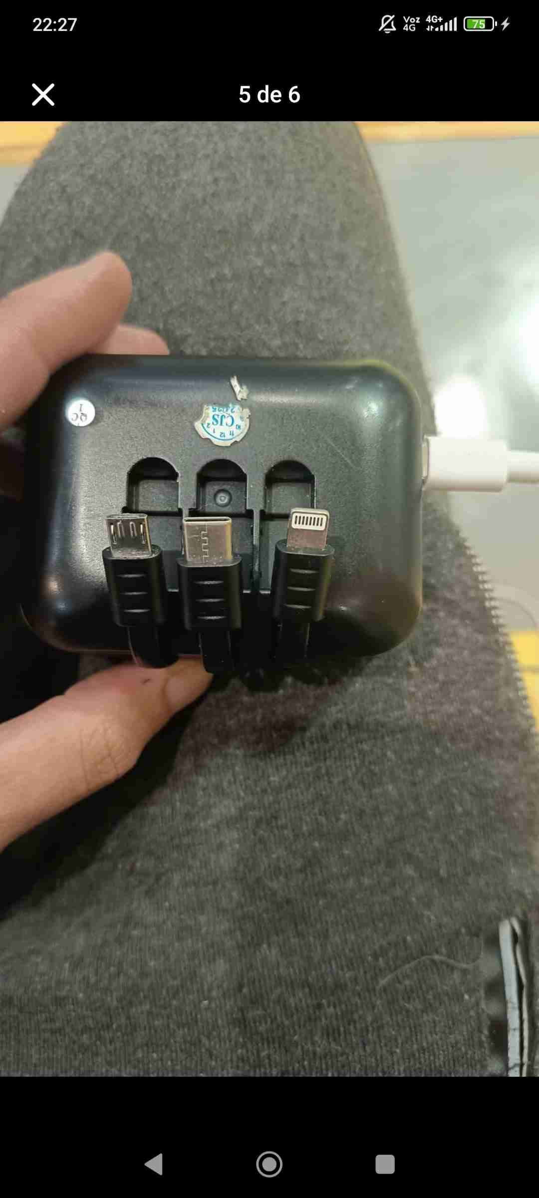 Audifono con Cargador portátil con display LED - miniatura 5