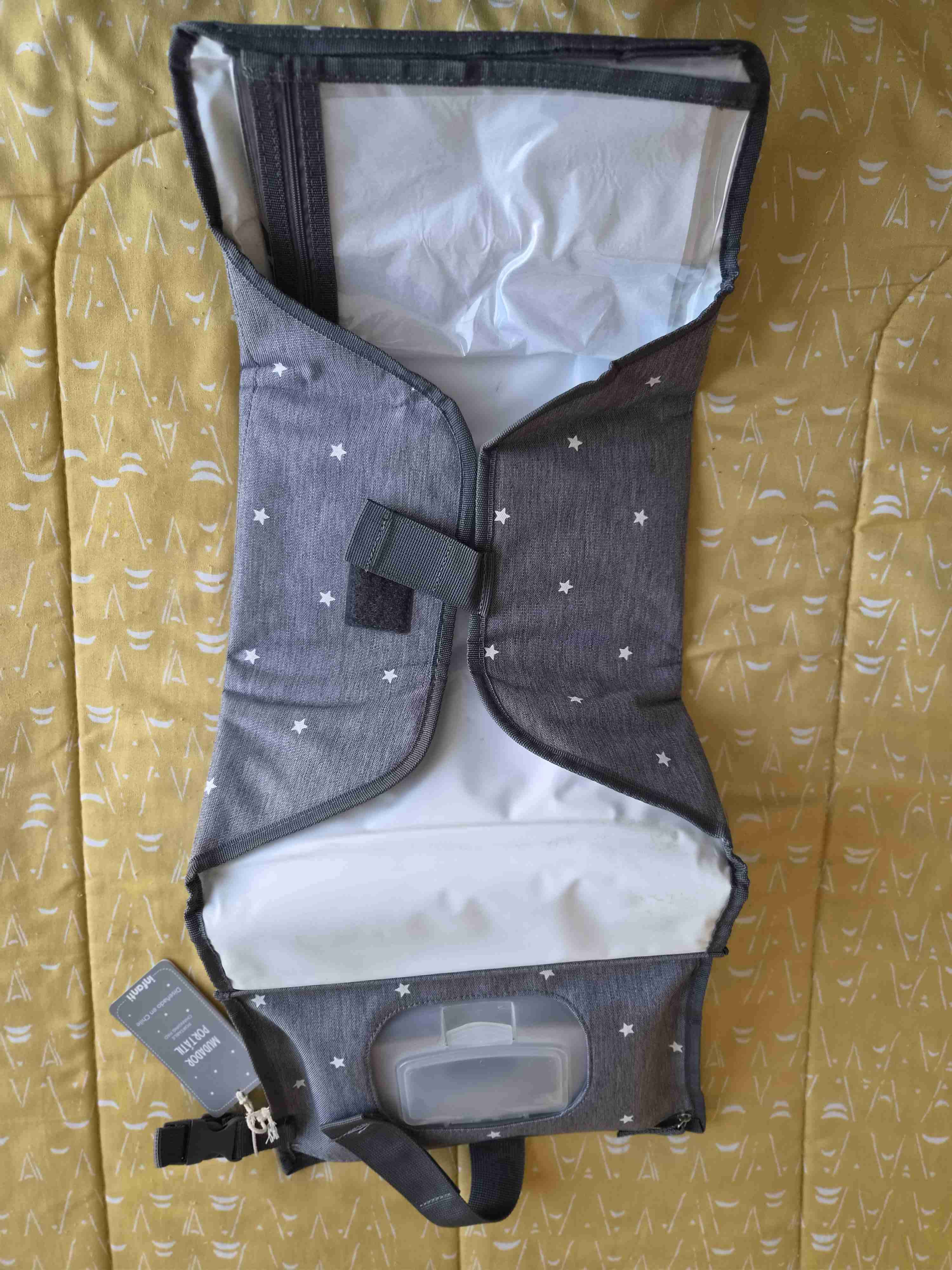 Mudador portátil gris con estrellas - miniatura 2