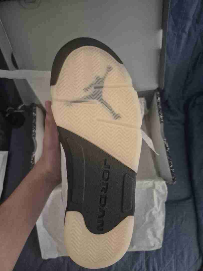 Jordan Retro 5 white black originales - miniatura 3