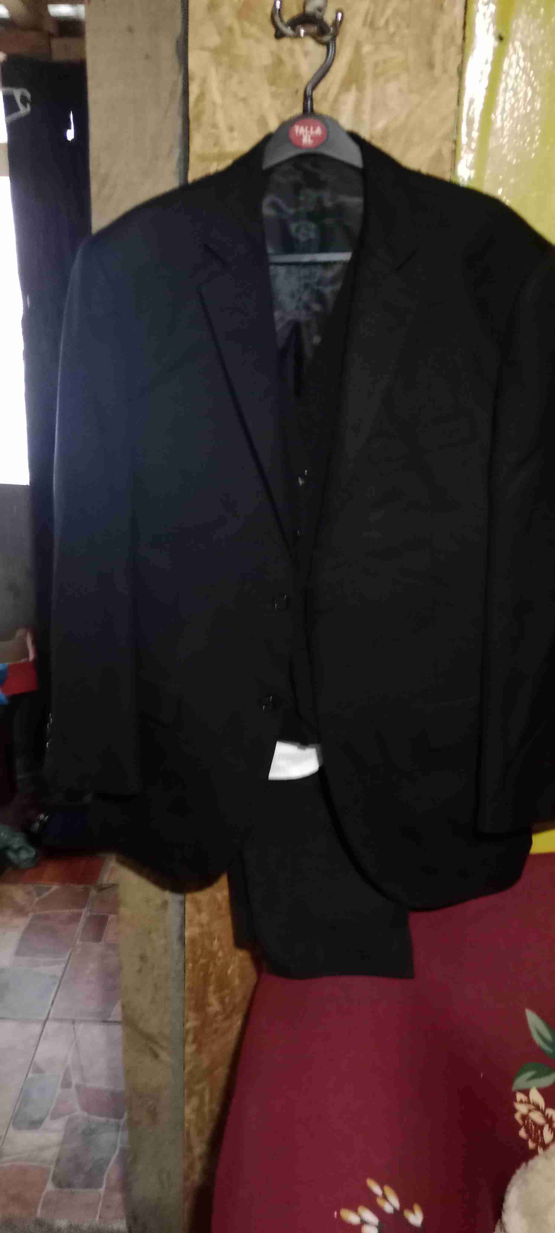 Traje formal negro talla 48 - miniatura 3