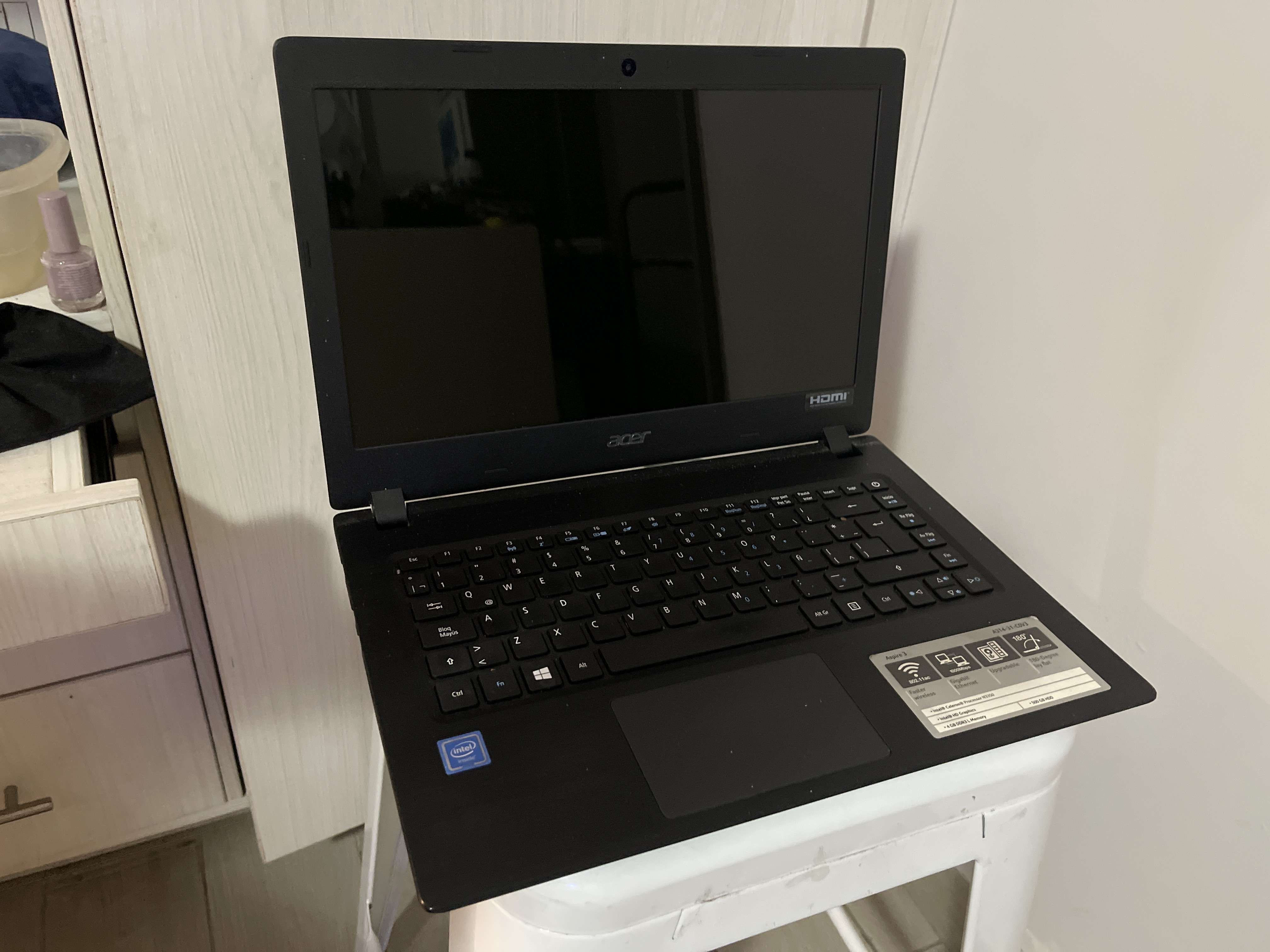 Notebook Acer Aspire 14 pulgadas - miniatura 1