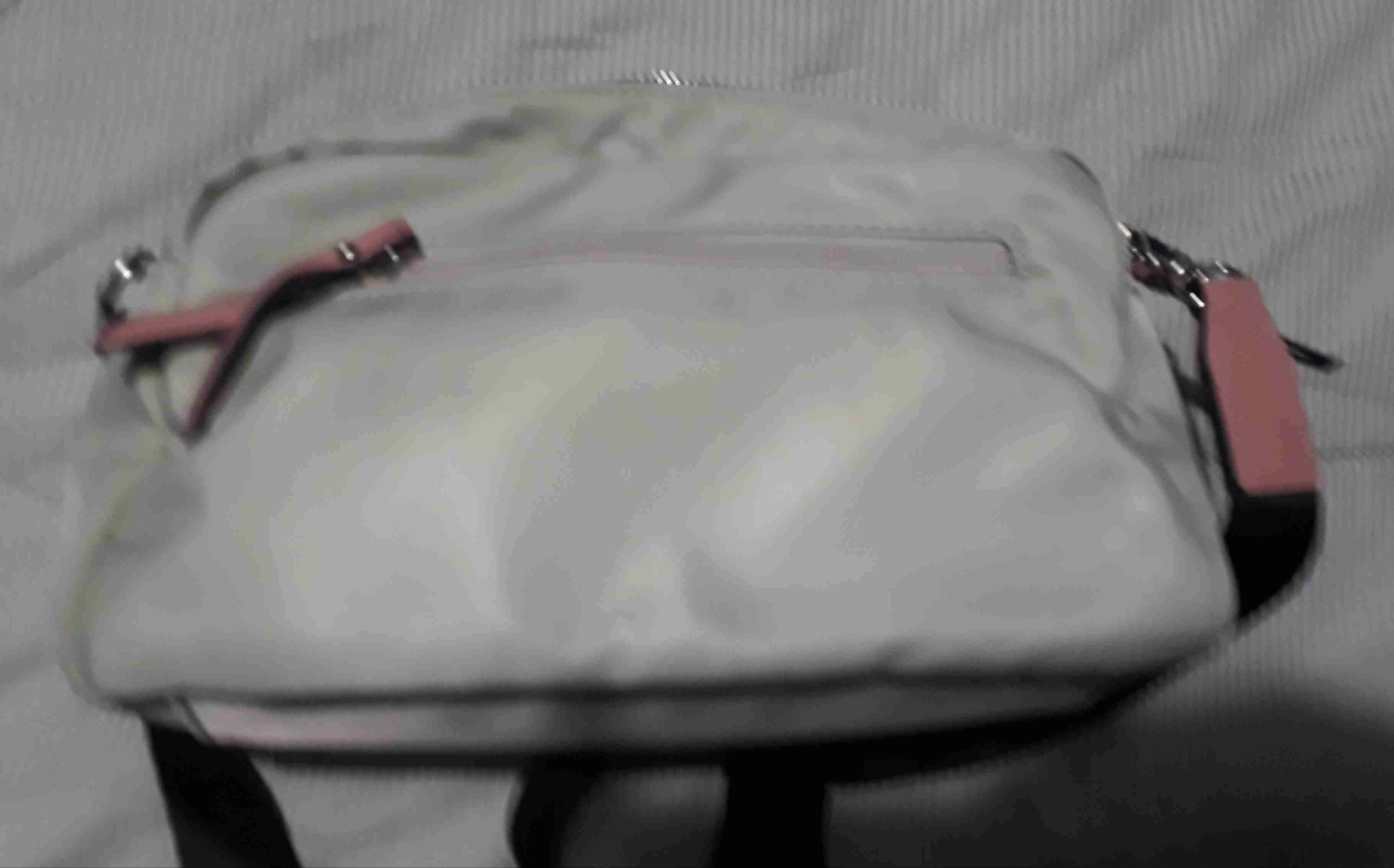 Bandolera blanca con bolsillos - miniatura 3