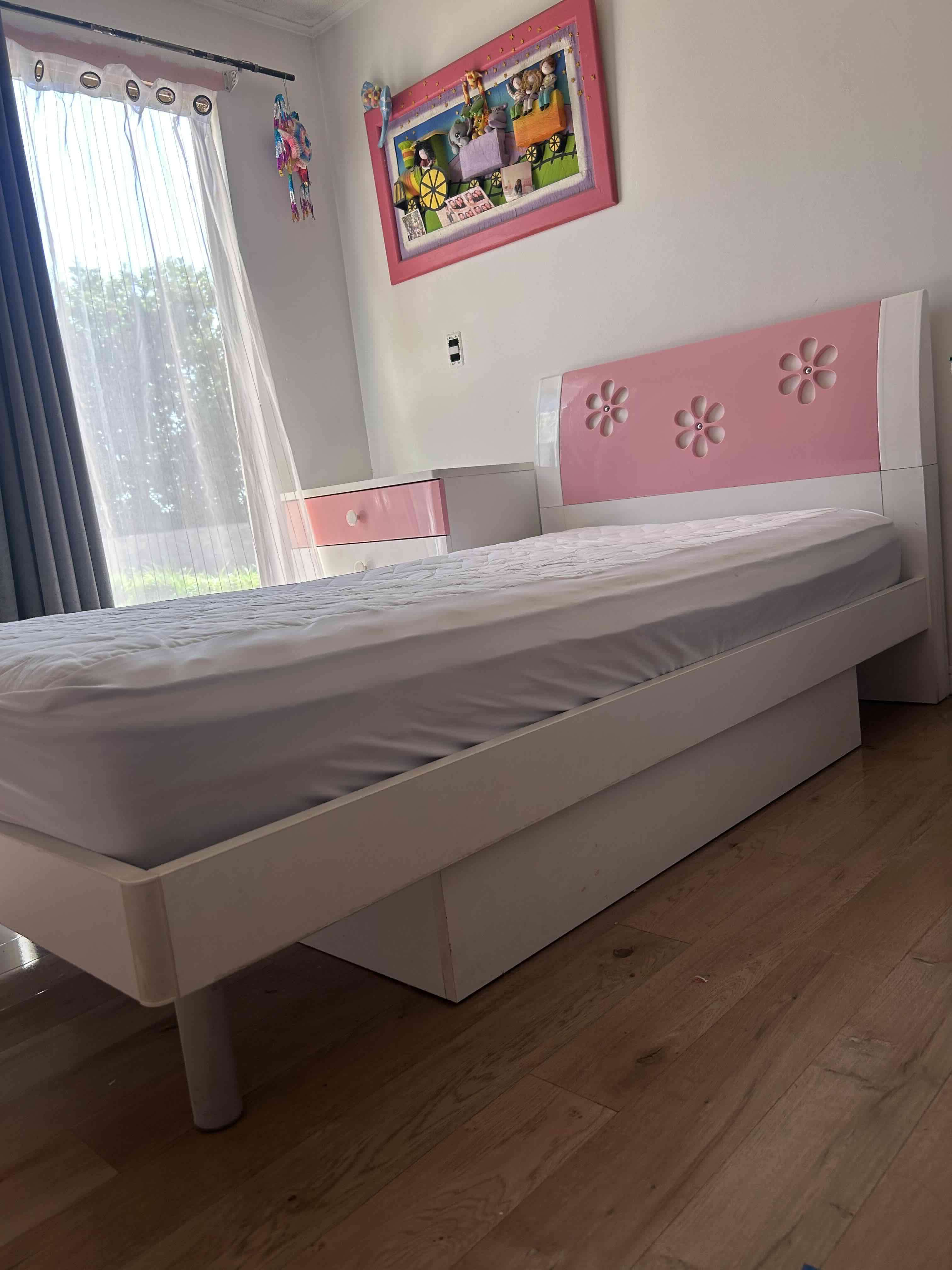 Cama  juvenil con respaldo floral - miniatura 6