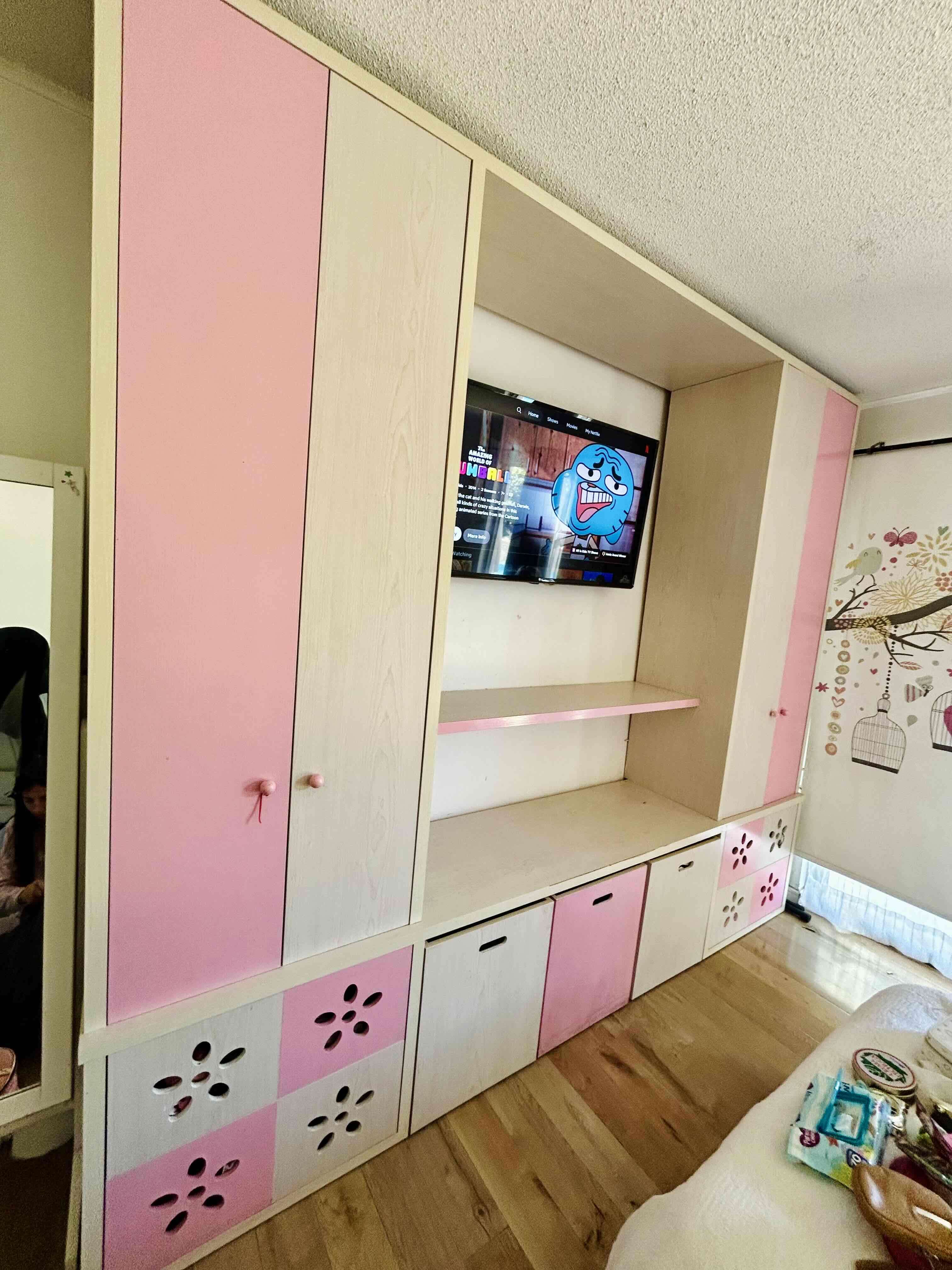 Centro de entretenimiento infantil - miniatura 2