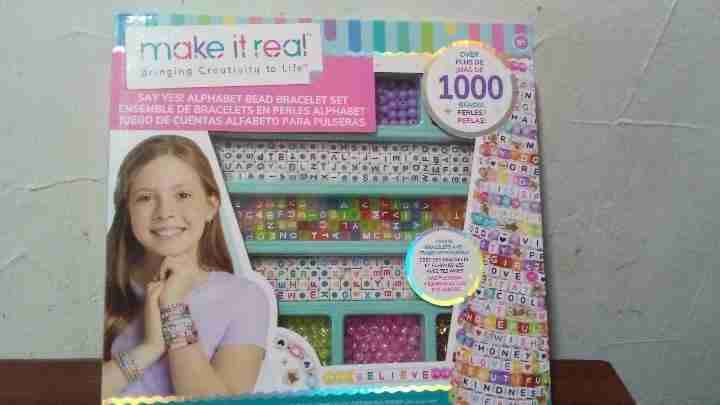 Set de pulseras alfabeto