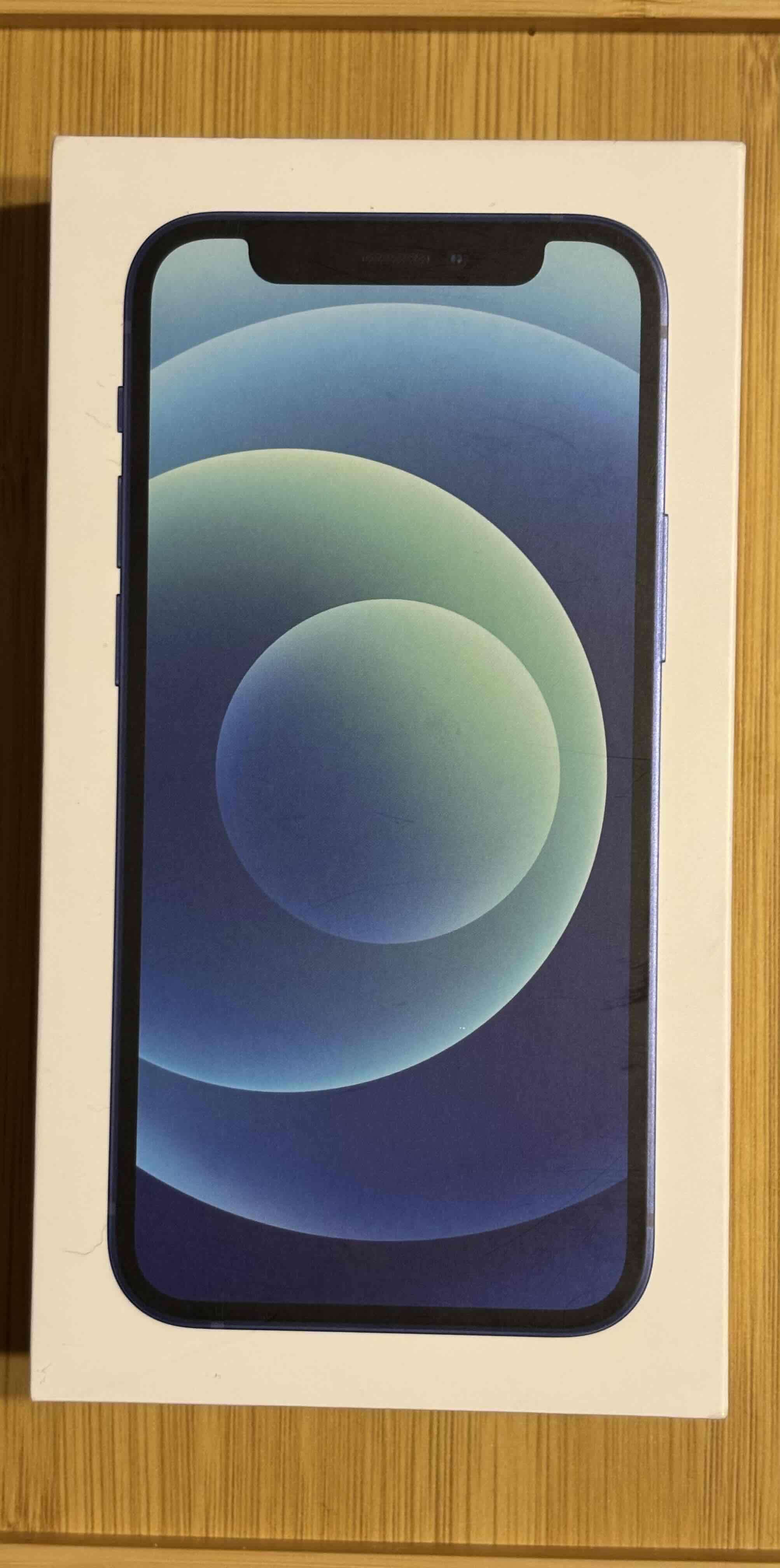 iPhone 12 mini azul en buen estado - miniatura 2