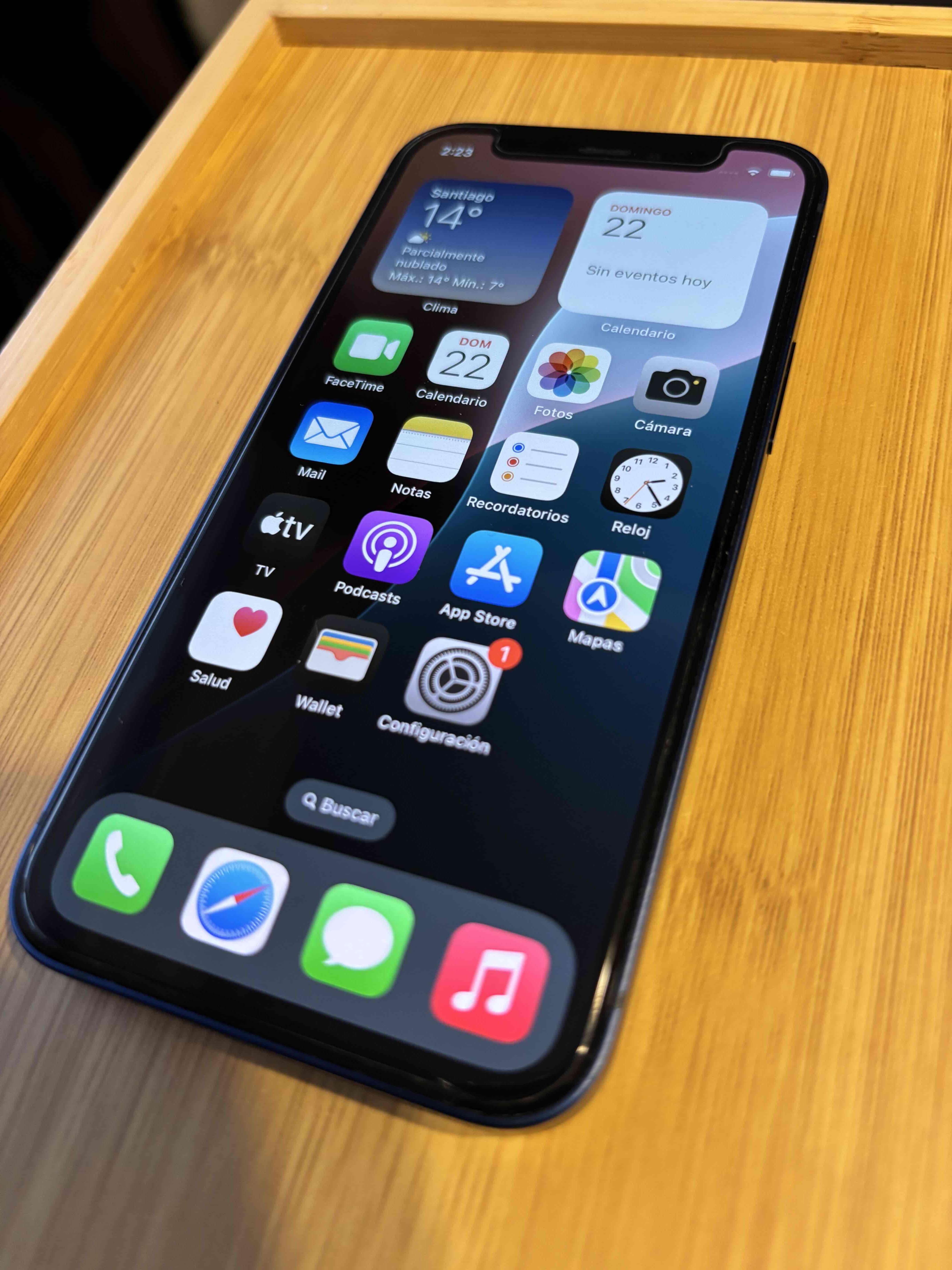 iPhone 12 mini azul en buen estado - miniatura 5