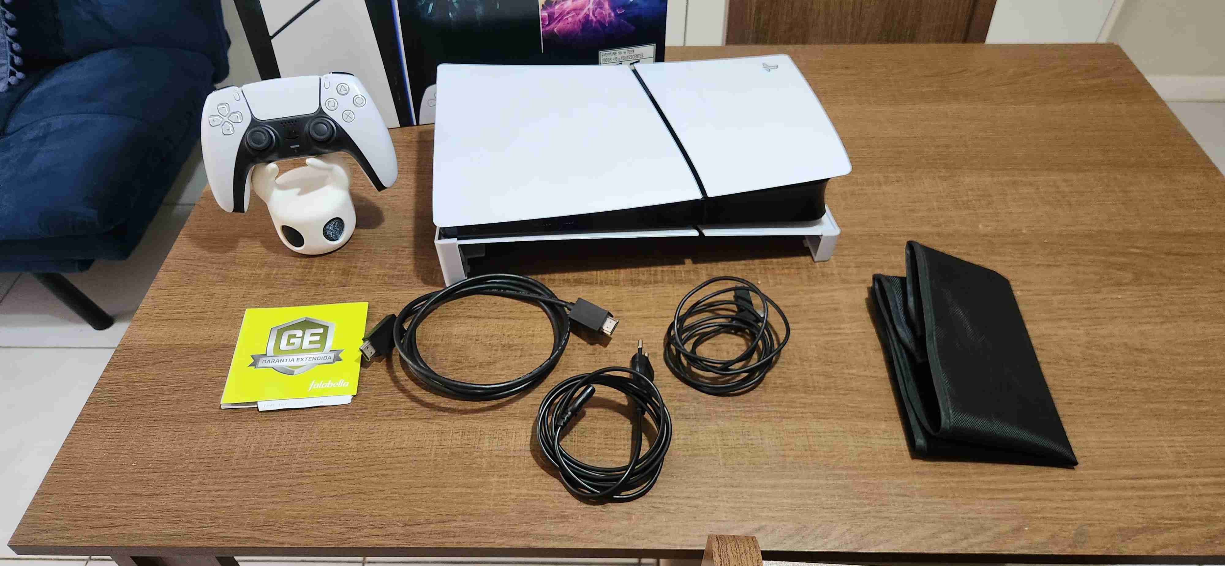 Consola Sony PS5 con juegos - miniatura 3