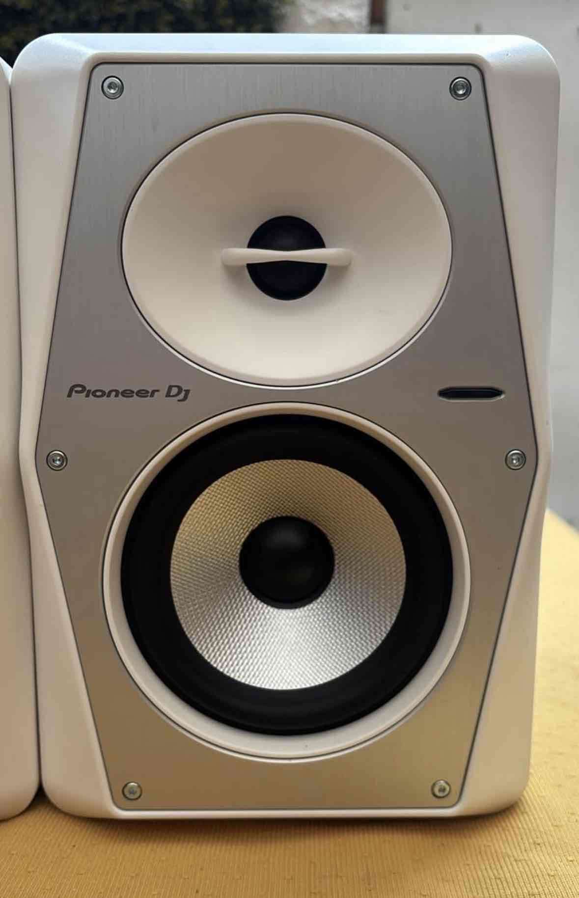 Parlante DJ Pioneer blanco - miniatura 1