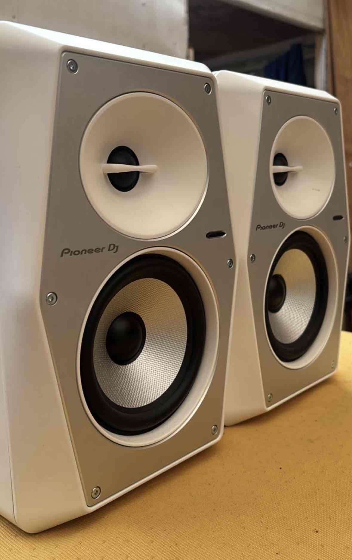 Parlante DJ Pioneer blanco - miniatura 5