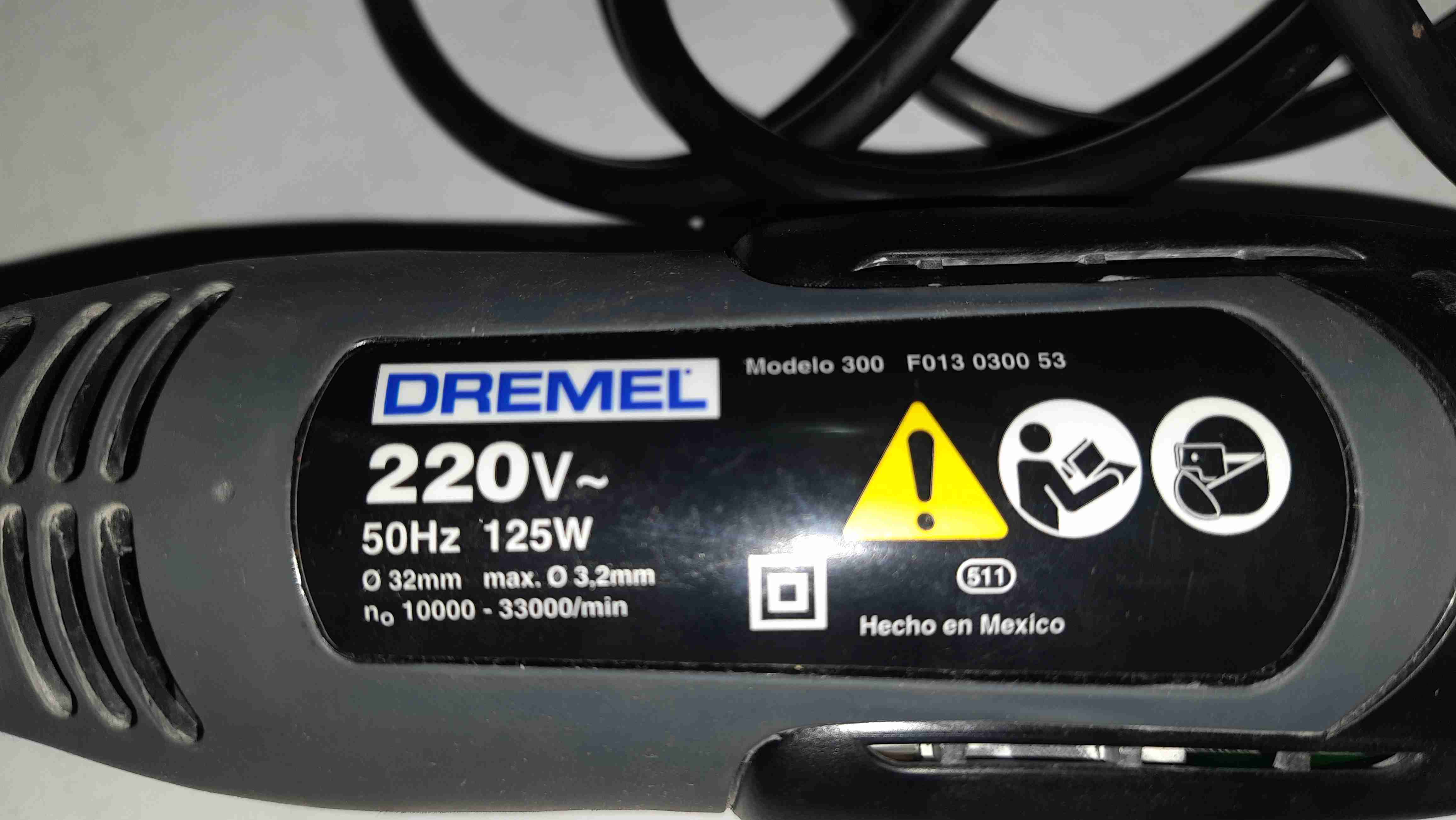 Herramienta rotativa Dremel 300 - miniatura 3