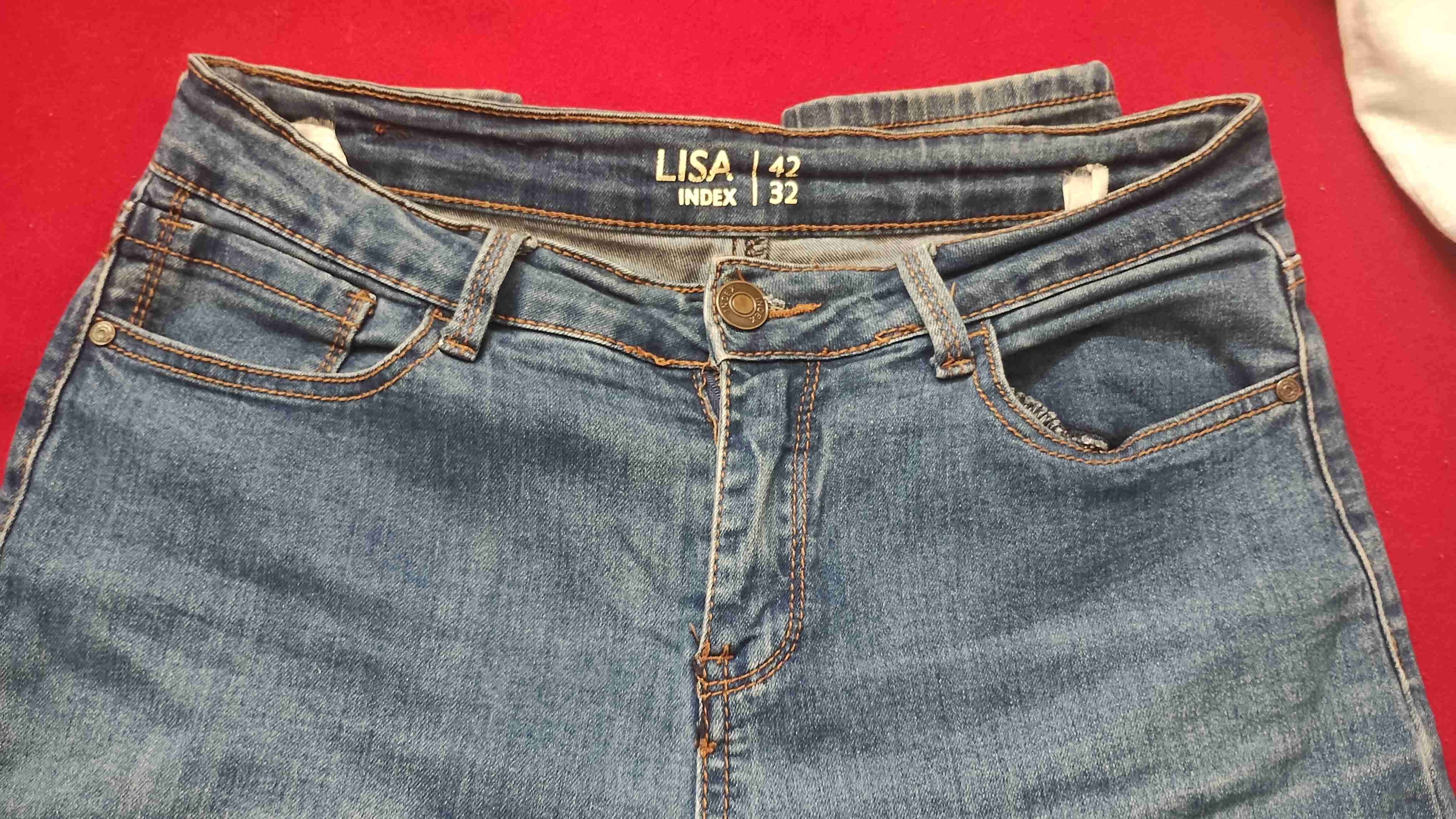 Jeans azules clásicos 42 - miniatura 3