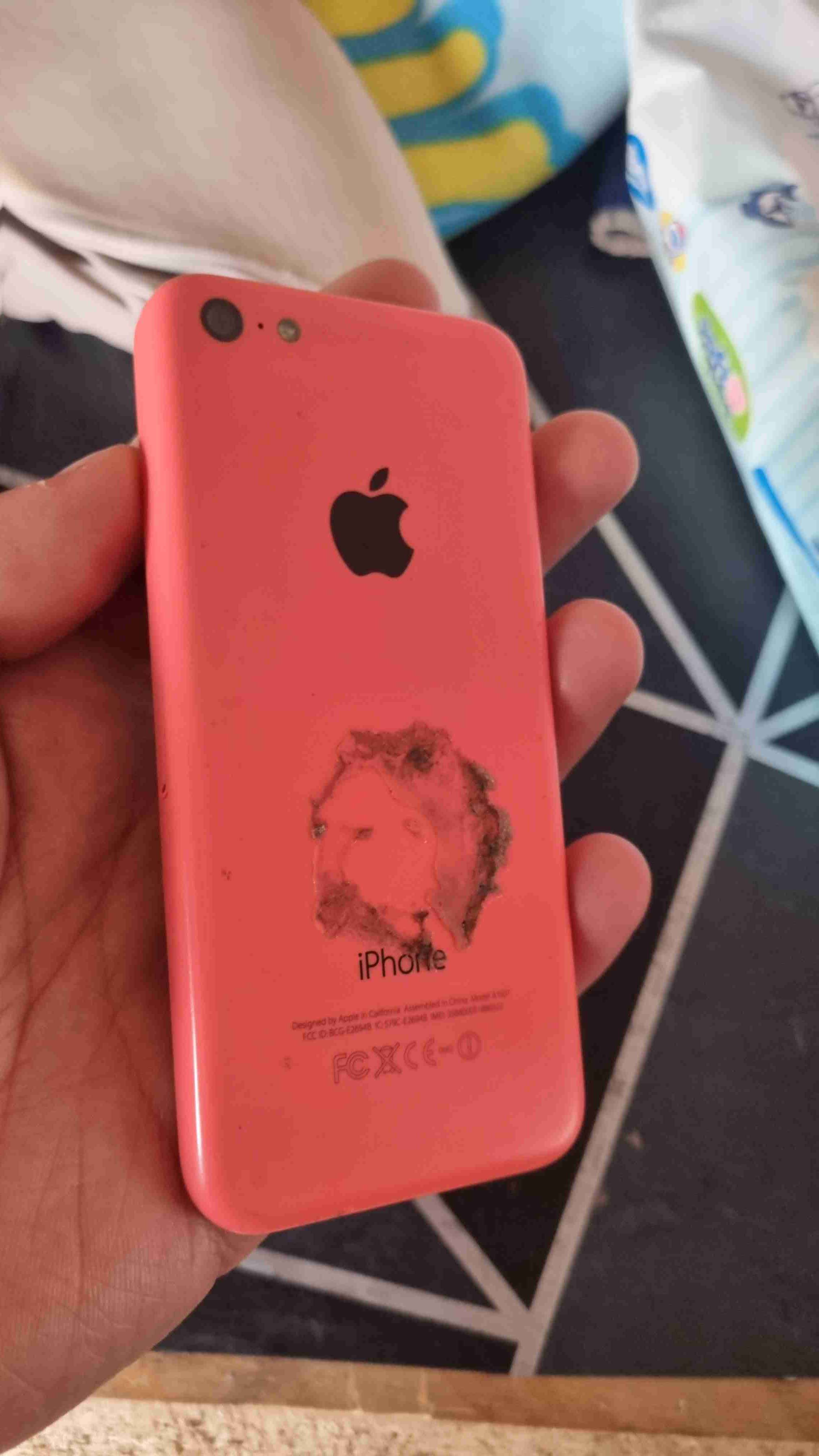 iPhone 5C color rosa - miniatura 6