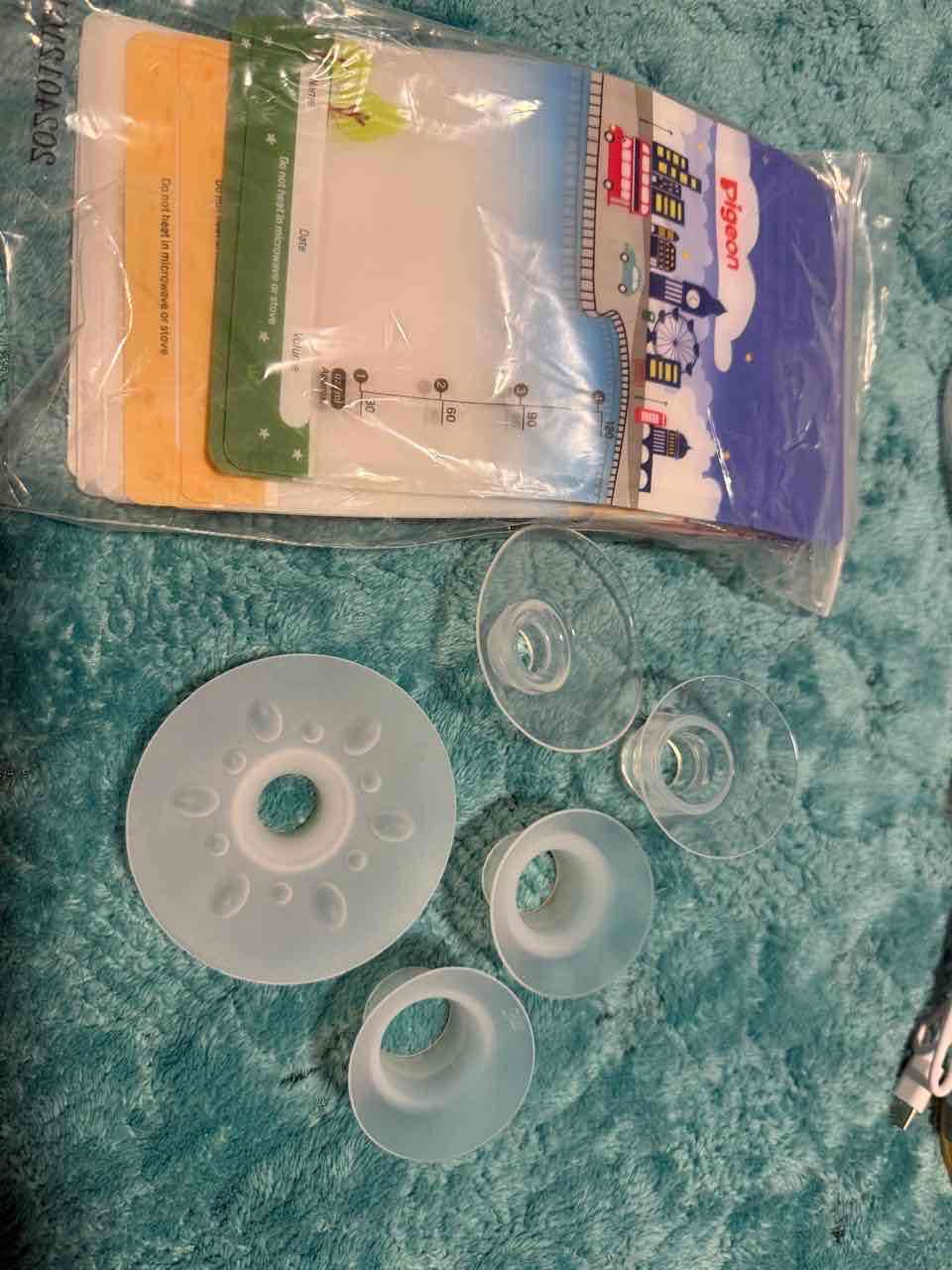 Extractor de leche eléctrico manos libres - miniatura 4