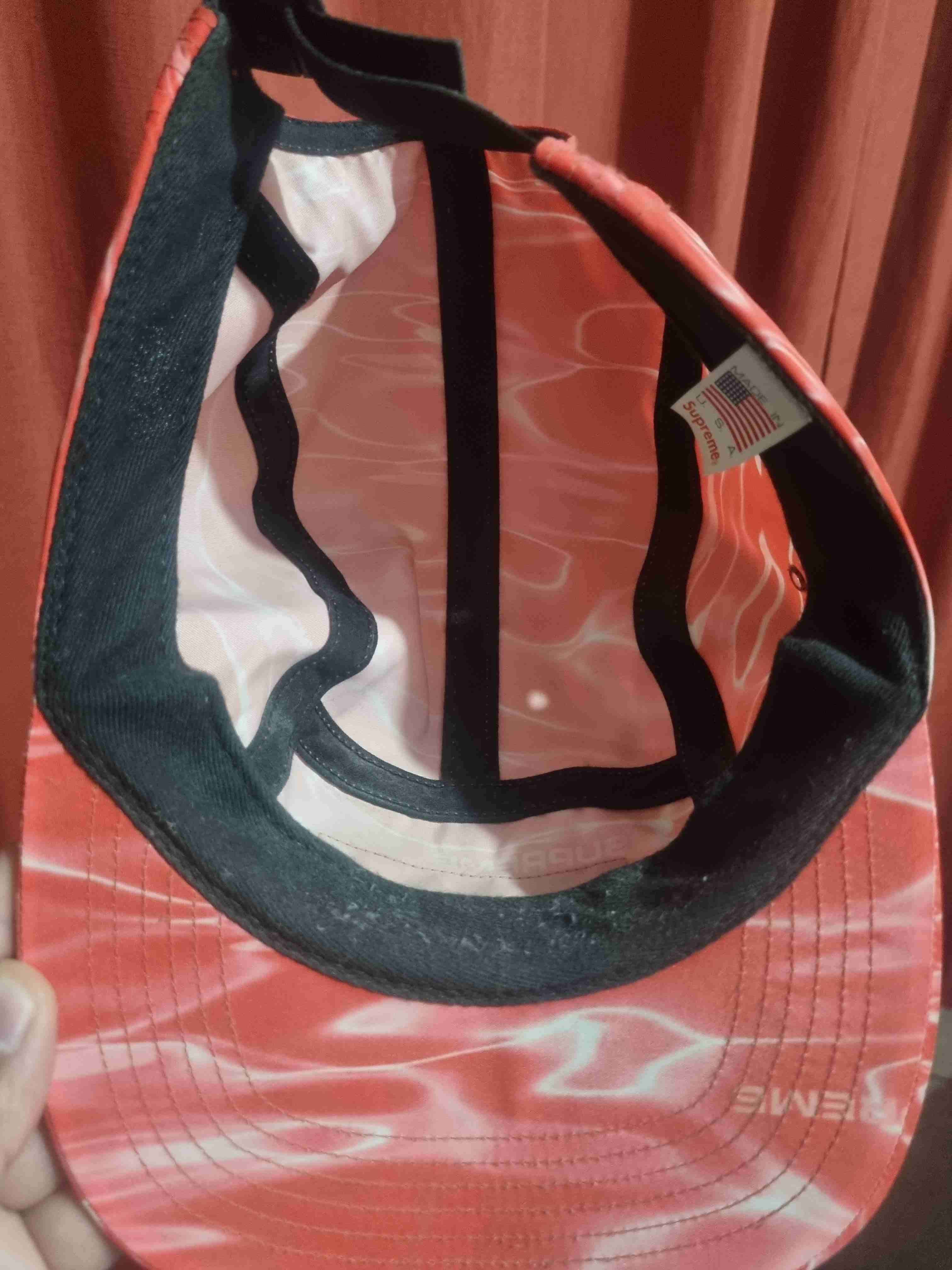 Gorra Supreme roja estampada - miniatura 3