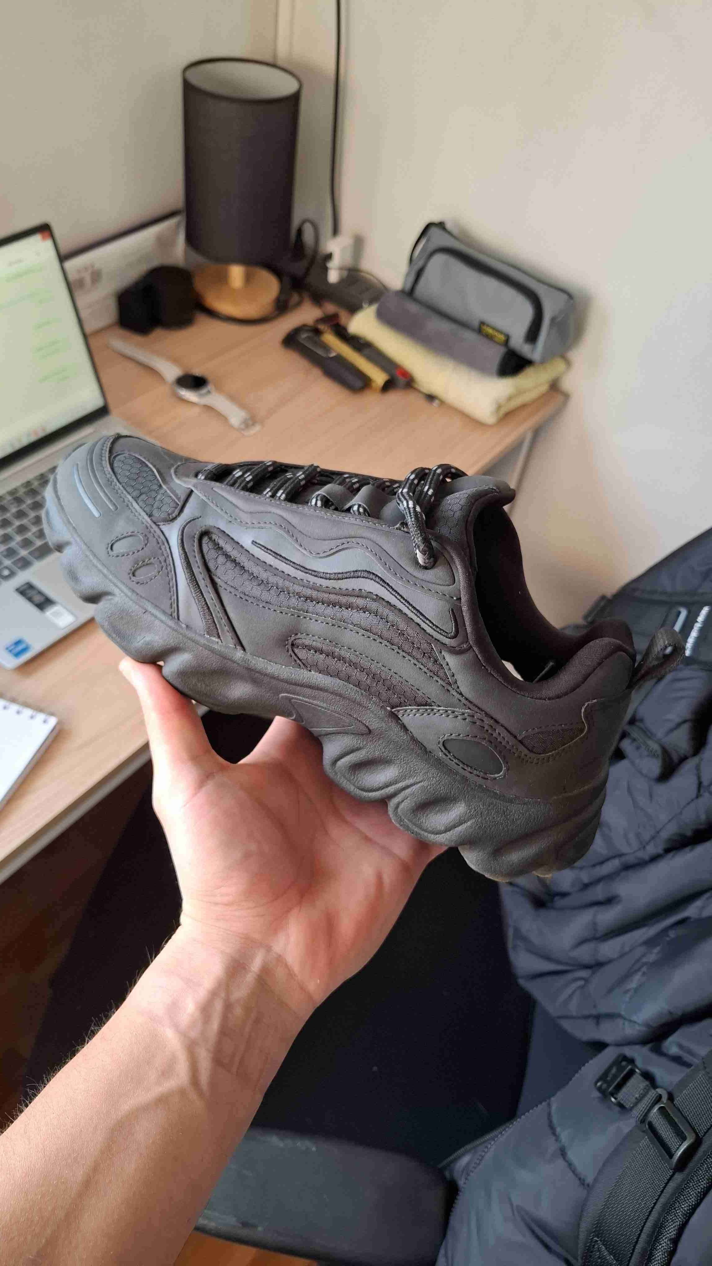 Zapatillas Negras Zara - miniatura 3