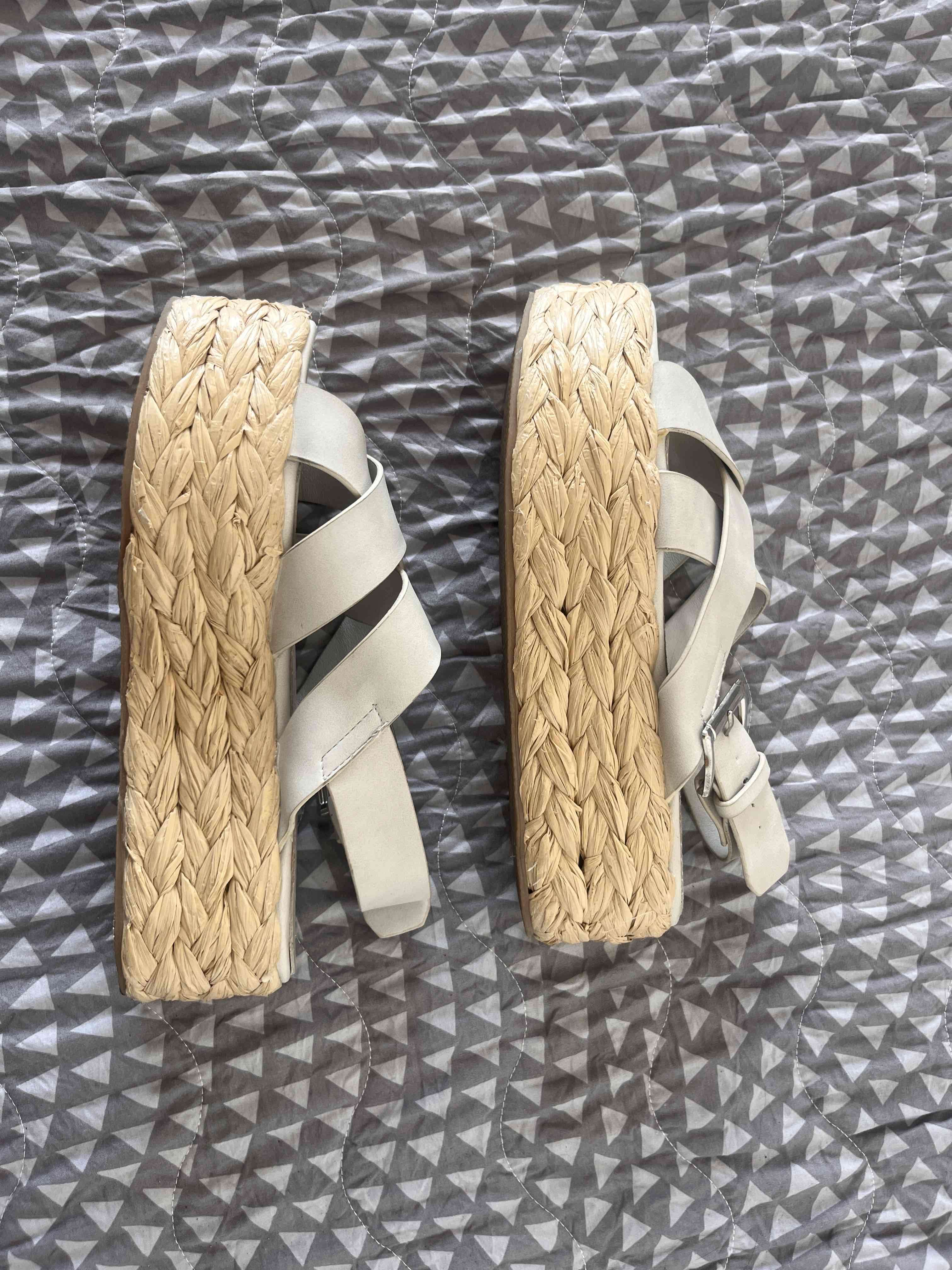 Sandalias blancas Marquis - miniatura 2