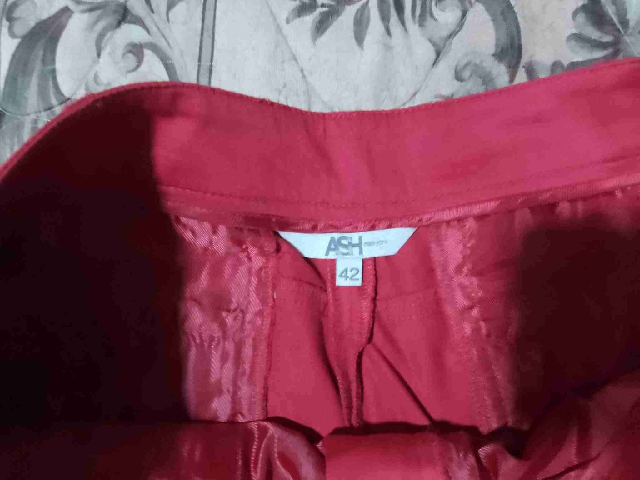 Pantalones rojo mujer - miniatura 2