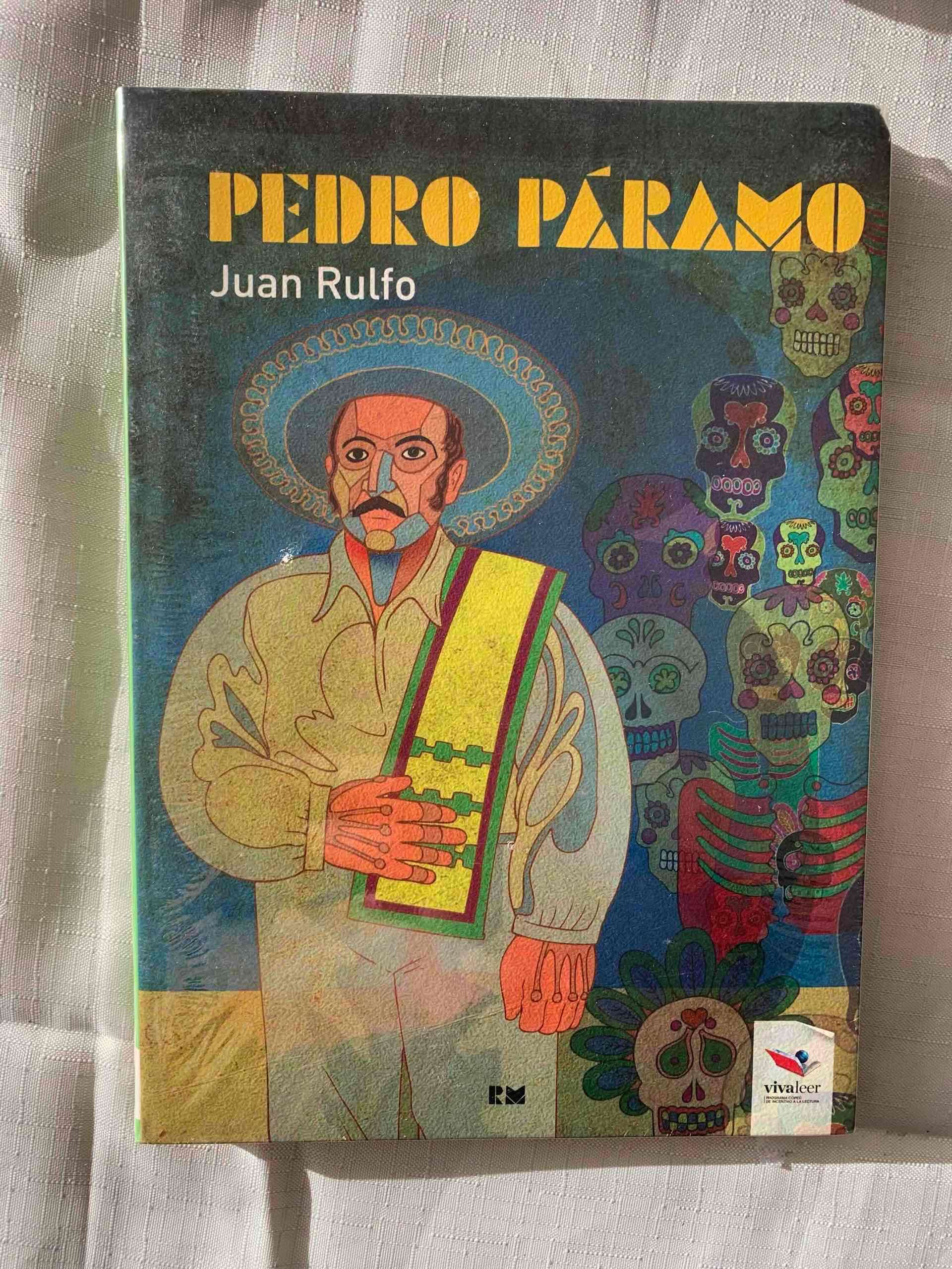 Libro 'Pedro Páramo' de Juan Rulfo - miniatura 1