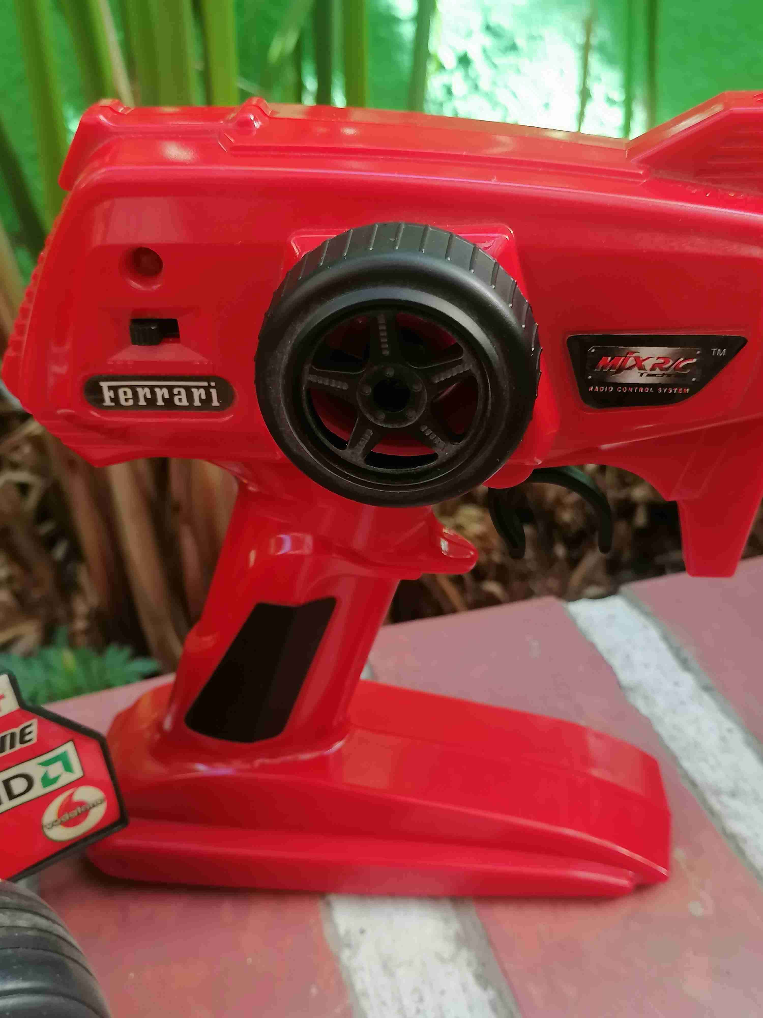 Auto a control remoto F2005 - miniatura 5