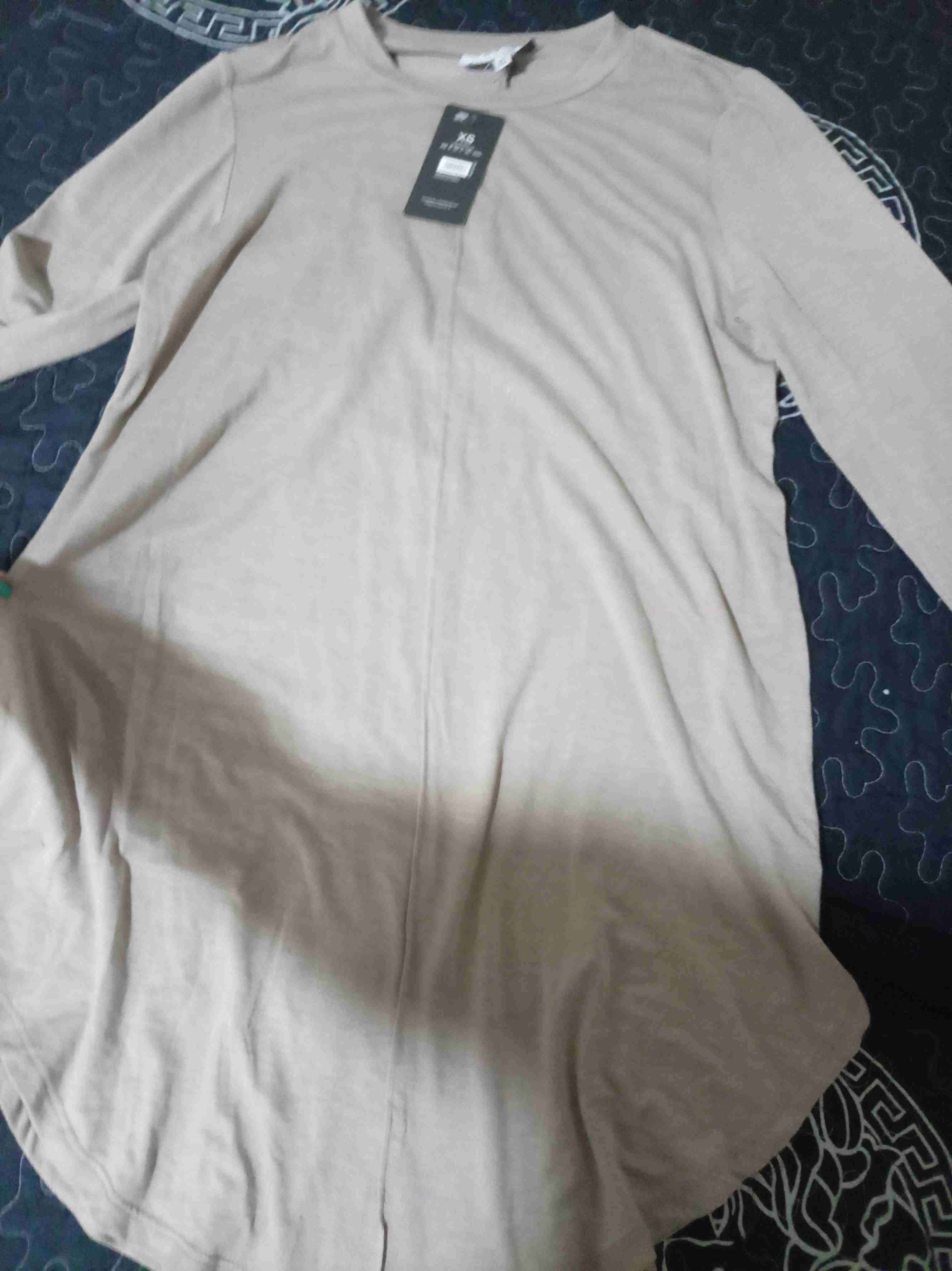 Polera larga beige nueva - miniatura 2