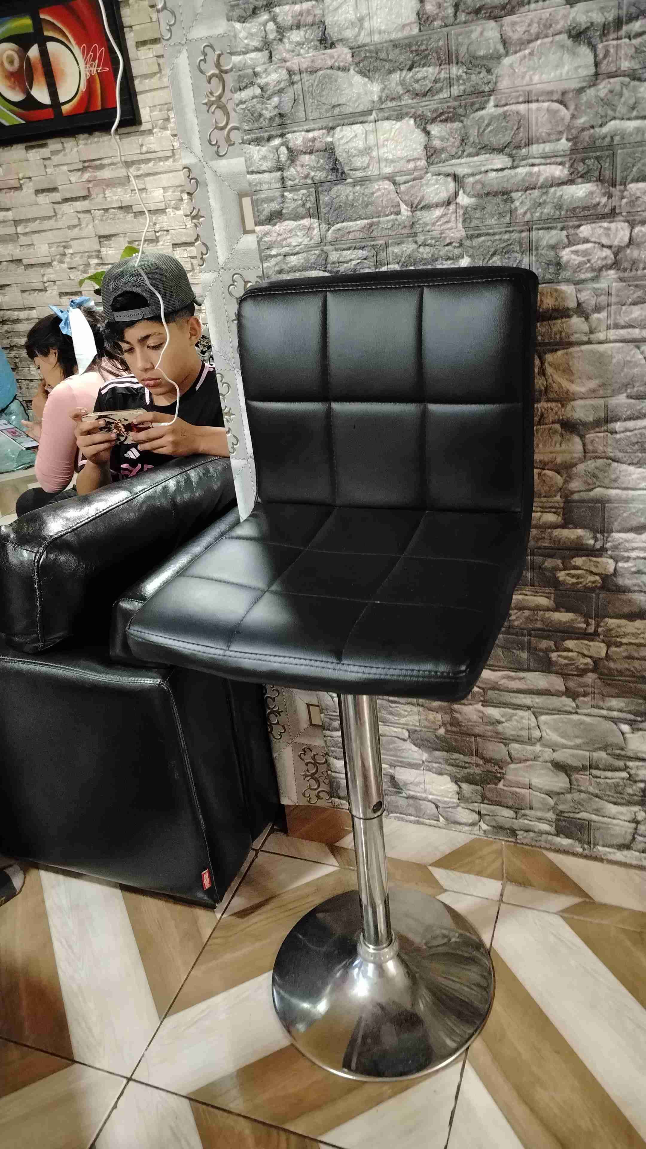 Barra de bar esquinera - miniatura 2