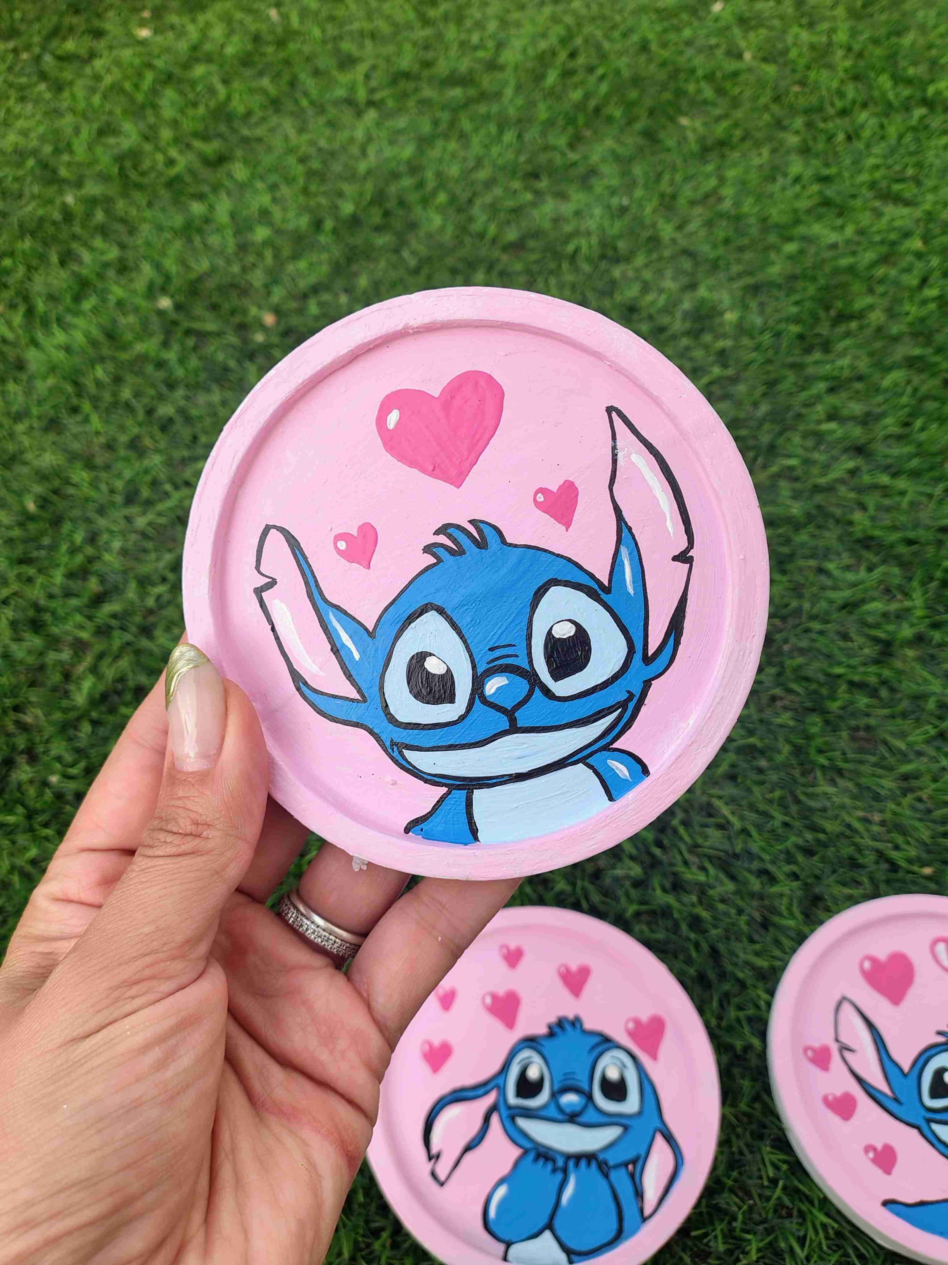 Posa joyas decorativos Stitch rosa - miniatura 3